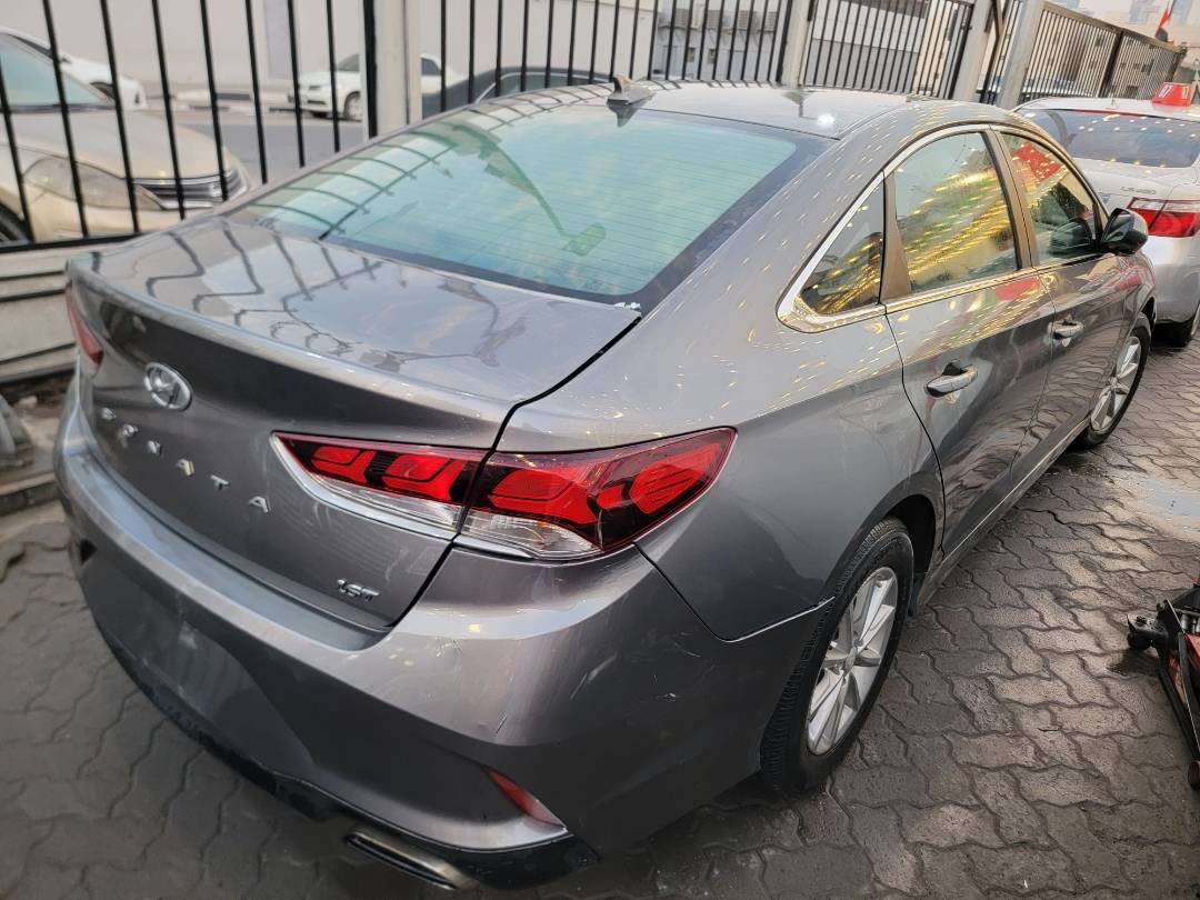 2018 HYUNDAI SONATA — 87244 Miles — Lot 37477796 - Marhaba Auctions Used Cars - Image 4