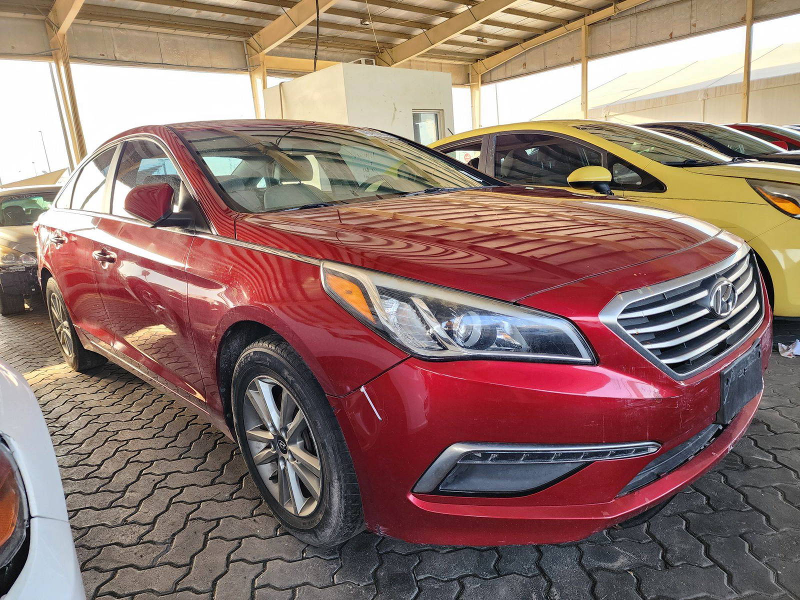 2015 HYUNDAI SONATA — 102122 Miles — Lot 46400904 — Souq - Marhaba Auctions Used Cars - Image 6