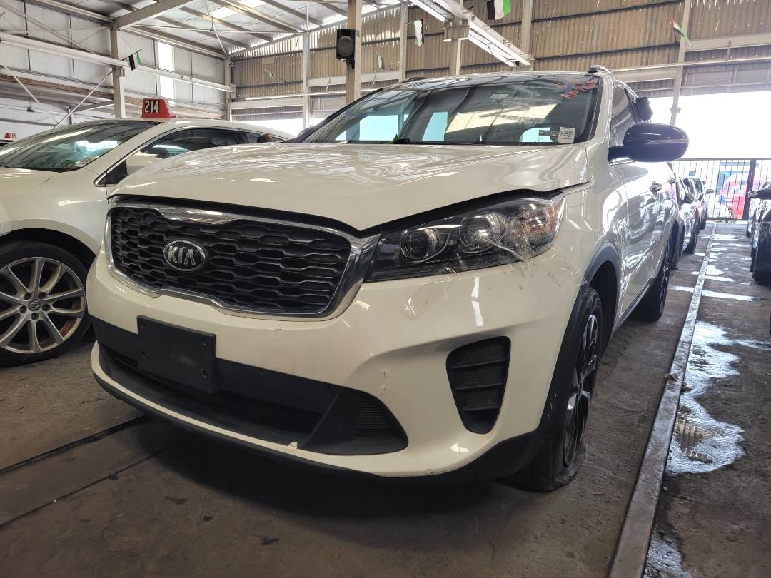 2019 KIA SORENTO — 95678 Miles — Lot 85102724 — Souq - Marhaba Auctions Used Cars - Image 5