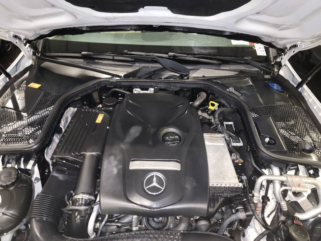 2016 MERCEDES BENZ C300 — 125621 Miles — Lot 114354 - Marhaba Auctions Used Cars - Image 7