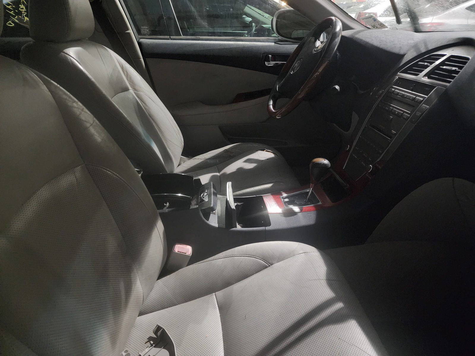 2009 LEXUS ES 350 — 172417 Miles — Lot 36228616 - Marhaba Auctions Used Cars - Image 9