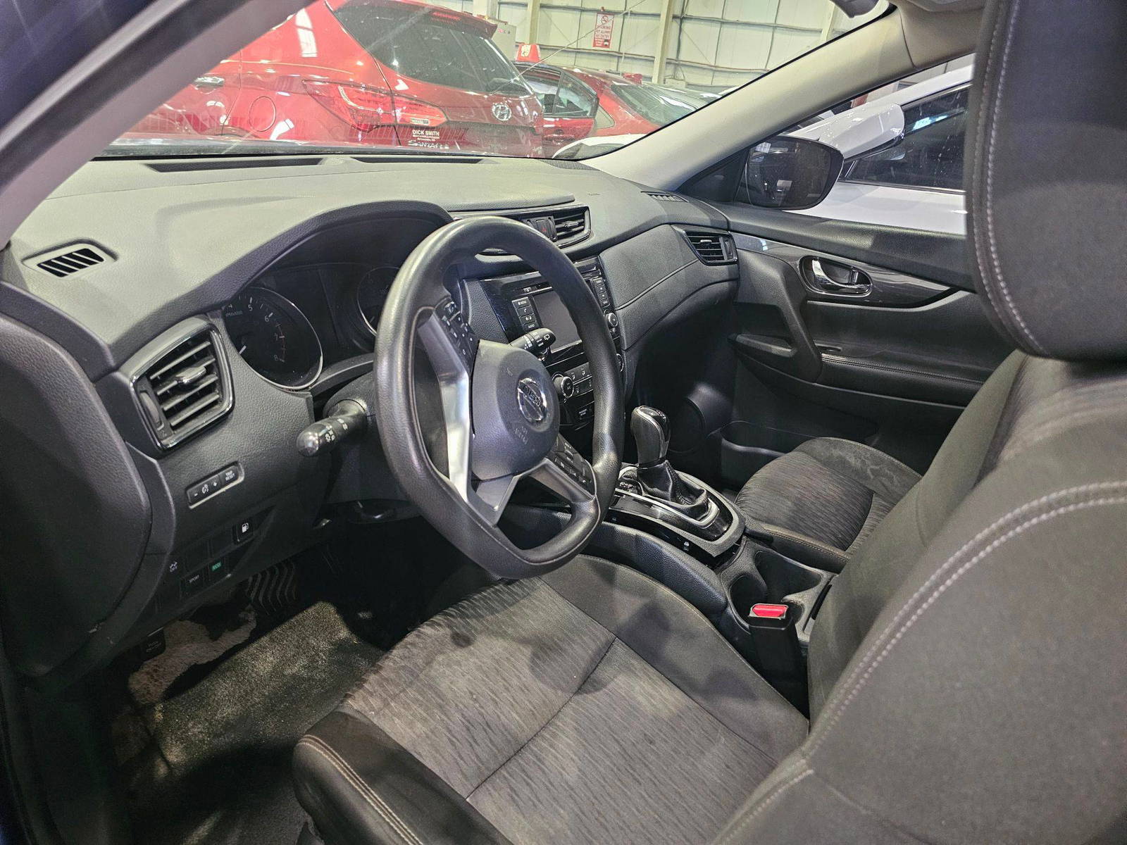 NISSAN ROGUE 2018 - Marhaba Auction Used Cars - Image 8