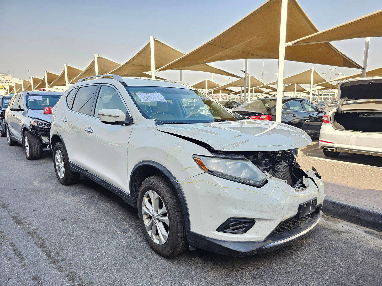 2015 NISSAN ROGUE — 89536 Miles — Lot FC851062 — Souq - Marhaba Auctions Used Cars - Image 5