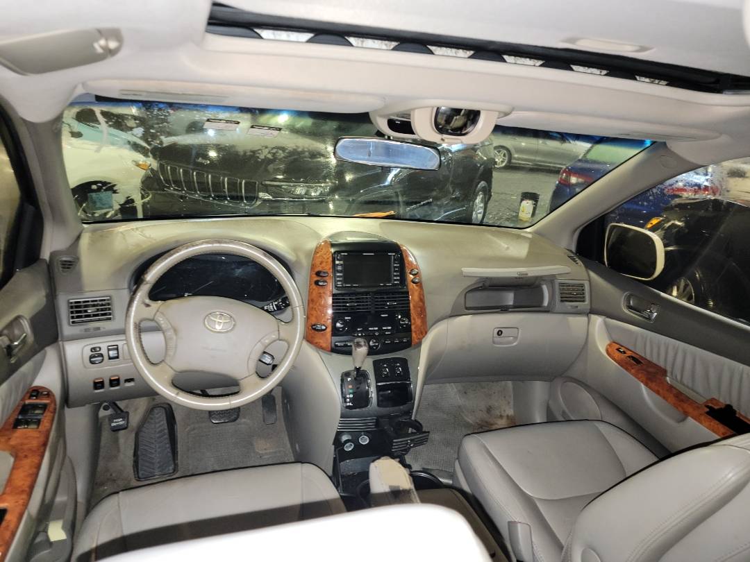 2010 TOYOTA SIENNA — 197095 Miles — Lot 320899 — Main - Marhaba Auctions Used Cars - Image 8