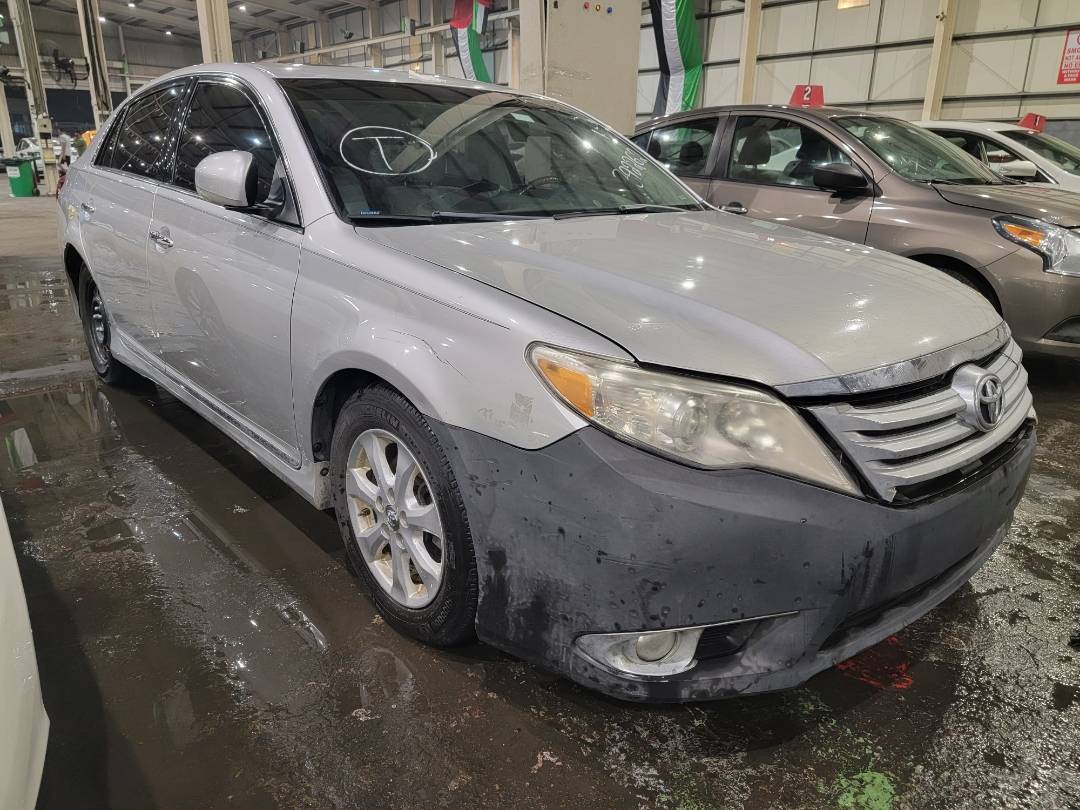 2011 TOYOTA AVALON — 228701 Miles — Lot 57816653 - Marhaba Auctions Used Cars - Image 5