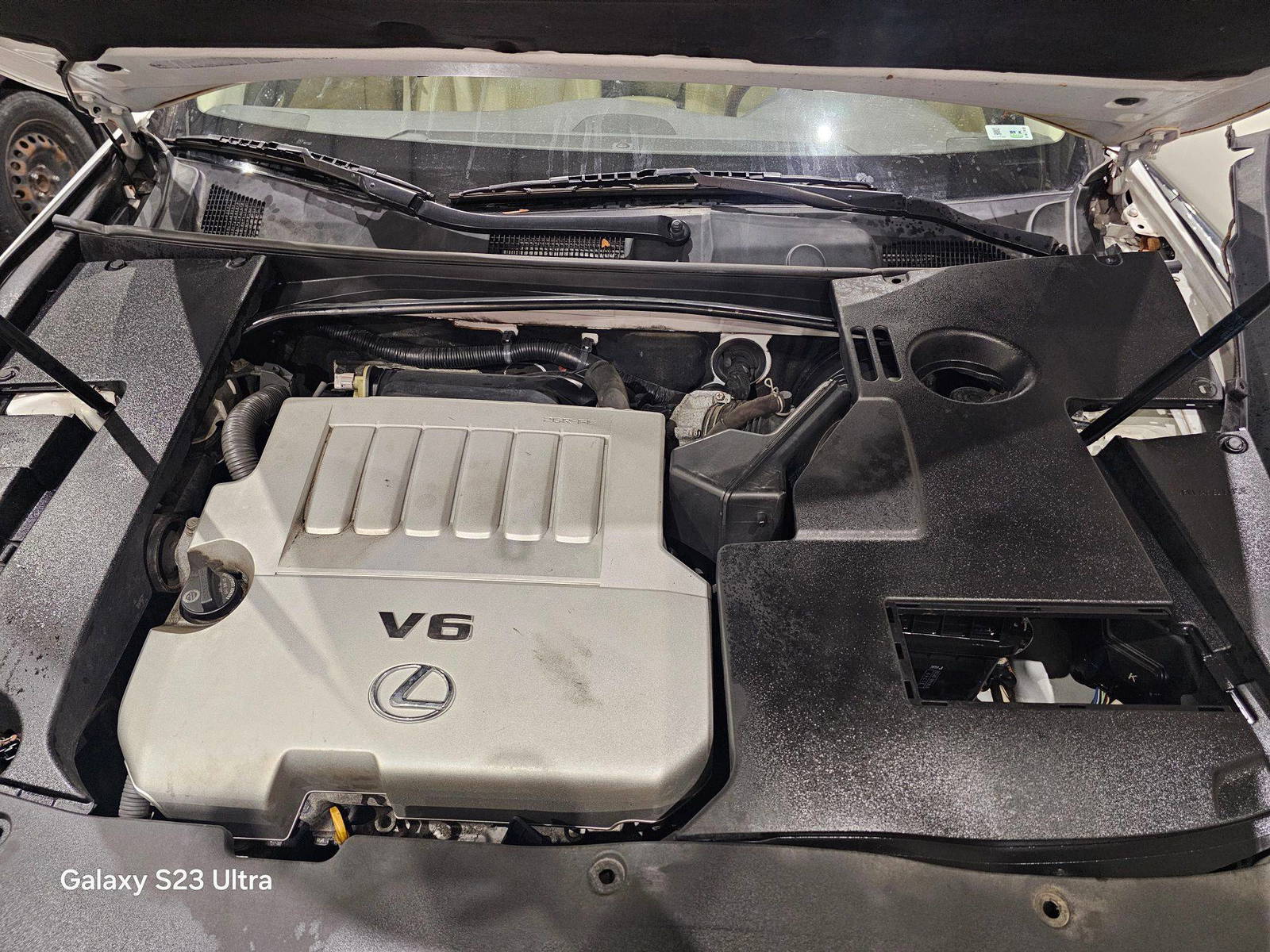 LEXUS ES 350 2011 - Marhaba Auction Used Cars - Image 9