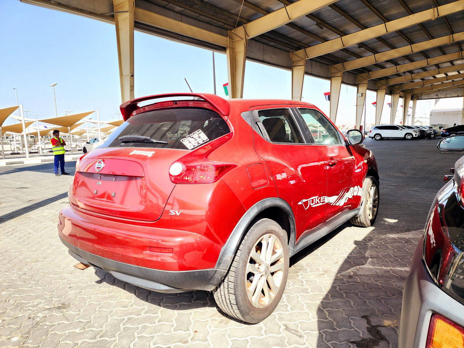 2011 NISSAN JUKE — 160362 Miles — Lot 215487 — Souq - Marhaba Auctions Used Cars - Image 4