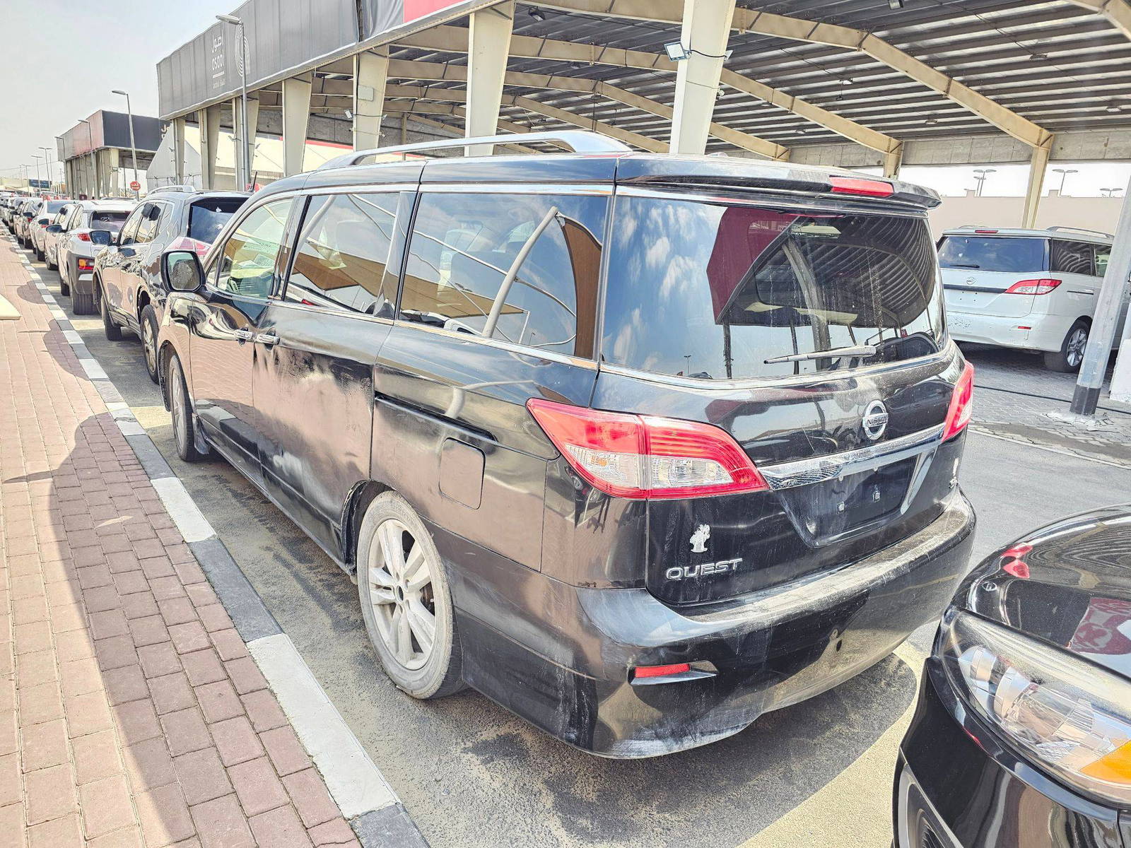 2012 NISSAN QUEST — 208923 Miles — Lot 9030286 — Souq - Marhaba Auctions Used Cars - Image 3
