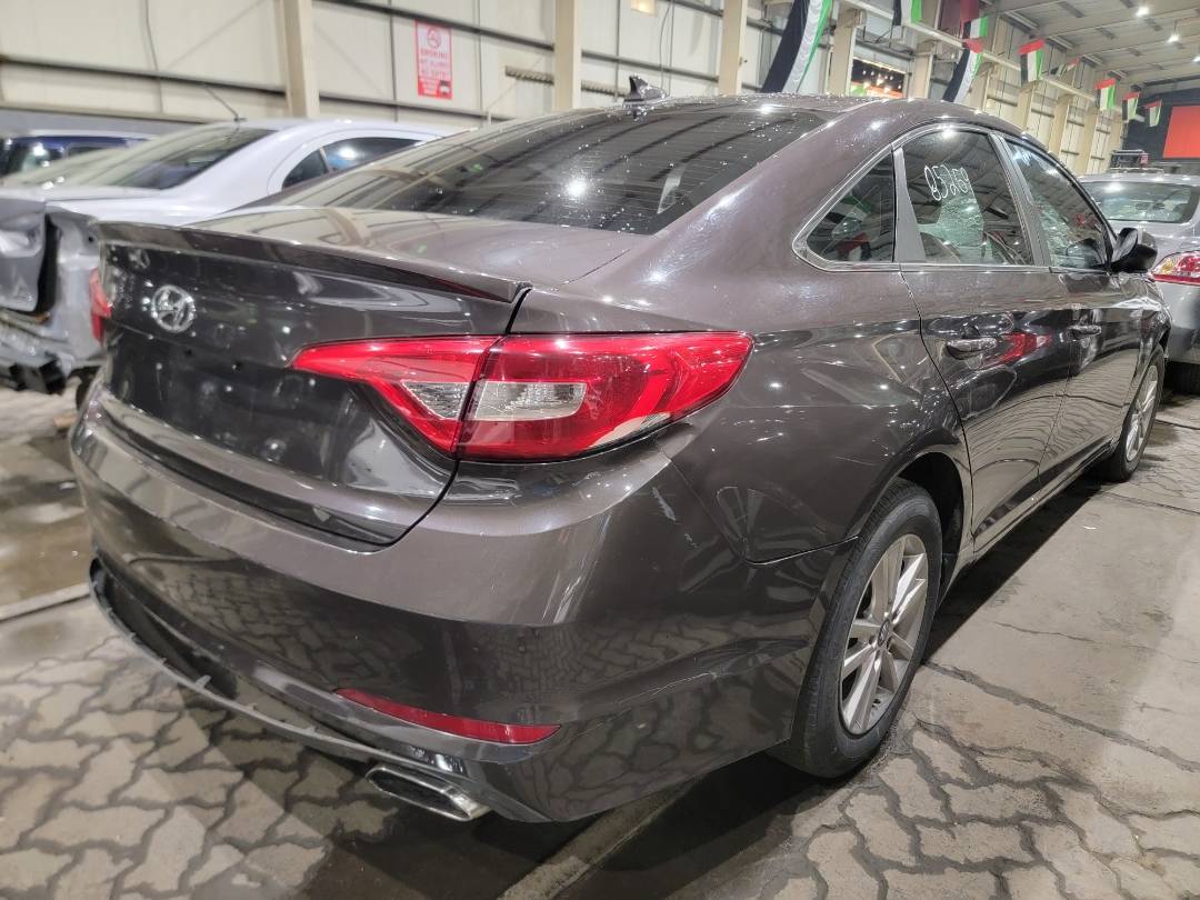 HYUNDAI SONATA 2017 - Marhaba Auction Used Cars - Image 10