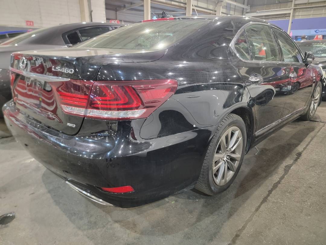 2013 LEXUS LS 460 — 124425 Miles — Lot 016187 - Marhaba Auctions Used Cars - Image 4