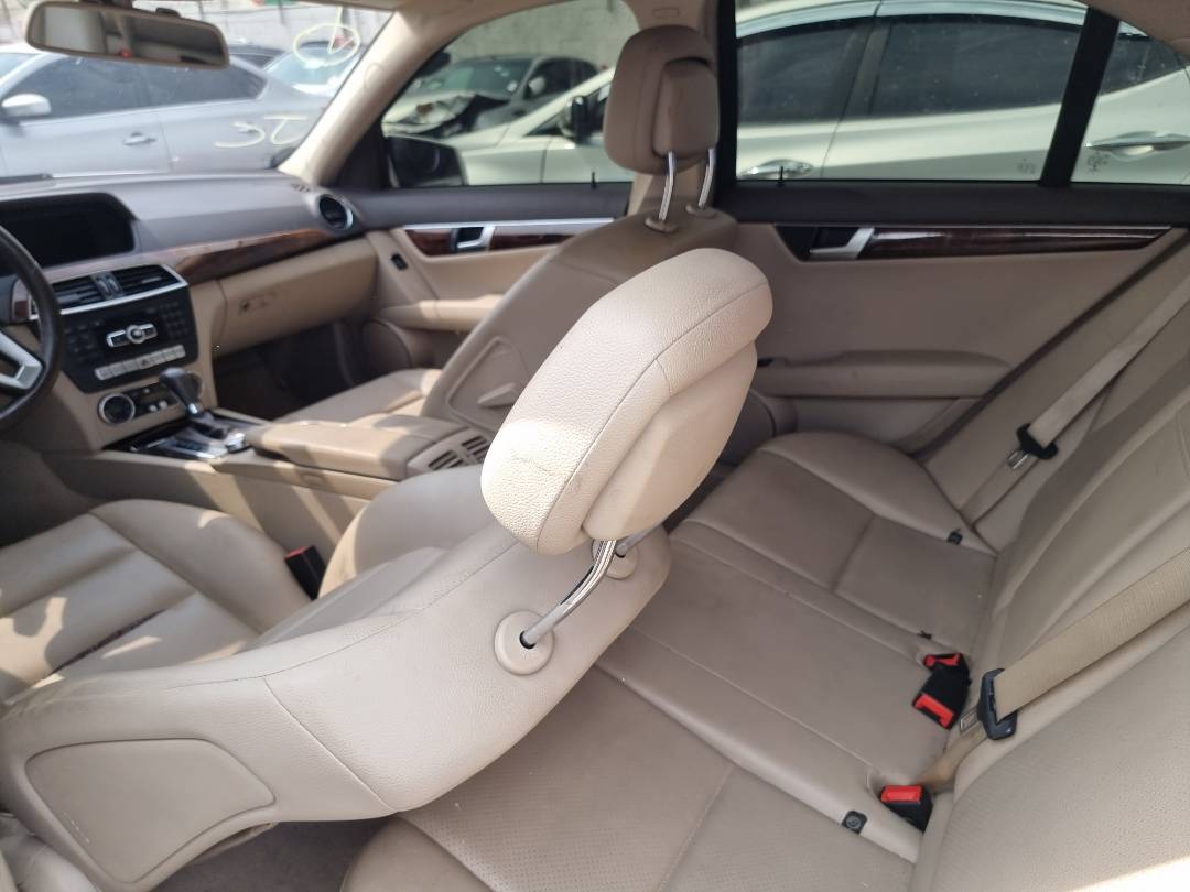 2014 MERCEDES BENZ C 250 — 141049 Miles — Lot 53858 — Ind. 12 - Marhaba Auctions Used Cars - Image 6