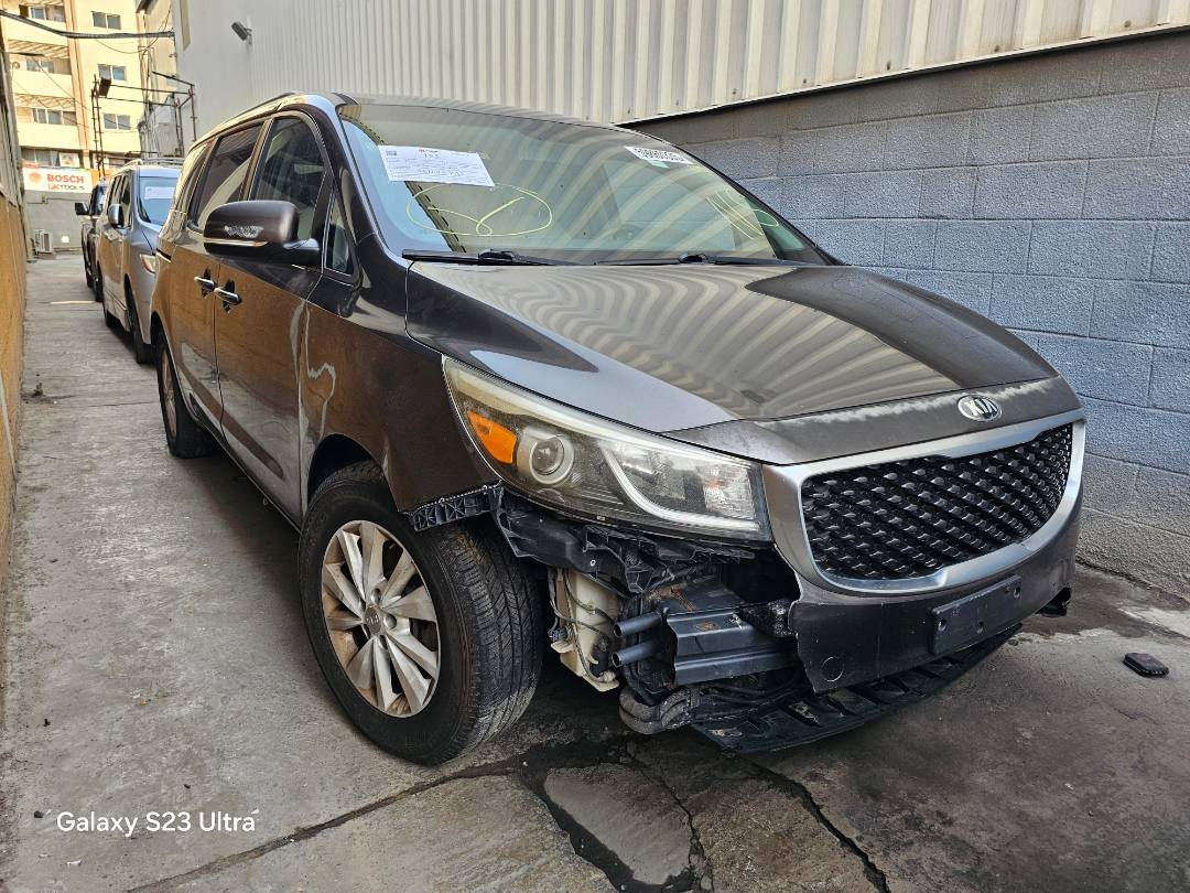 2016 KIA SEDONA — 193324 Miles — Lot 6100279 — Main - Marhaba Auctions Used Cars - Image 4