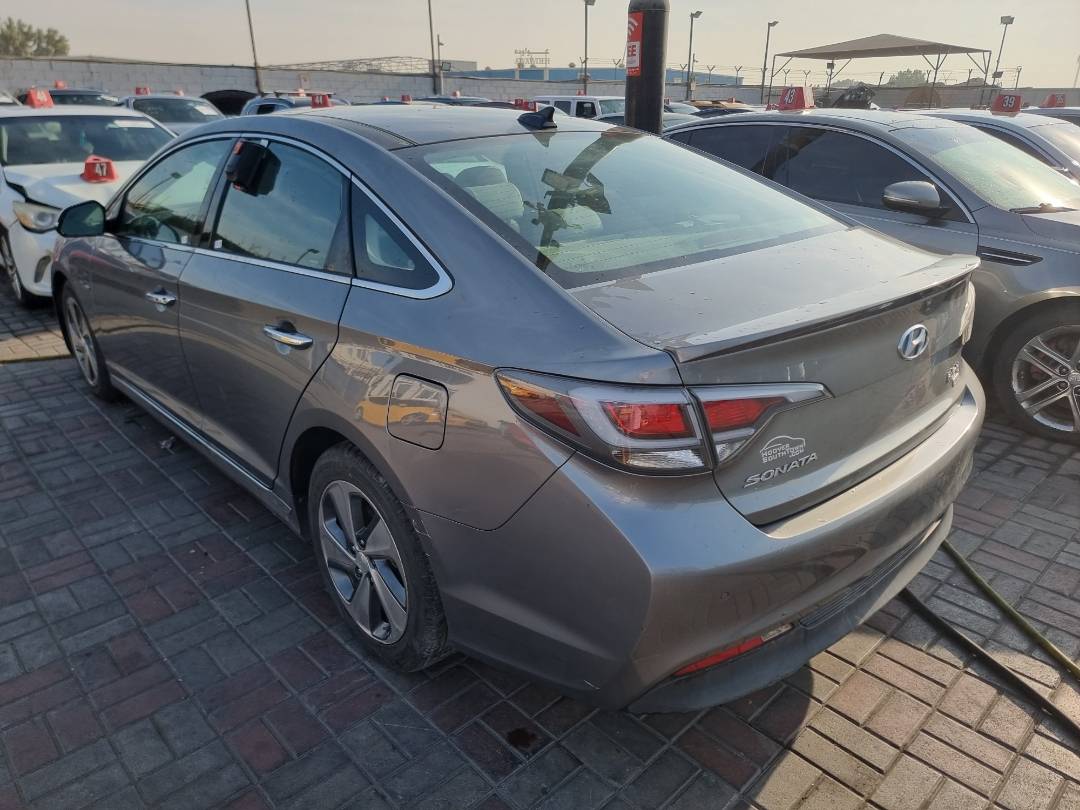 HYUNDAI SONATA 2017 - Marhaba Auction Used Cars - Image 4