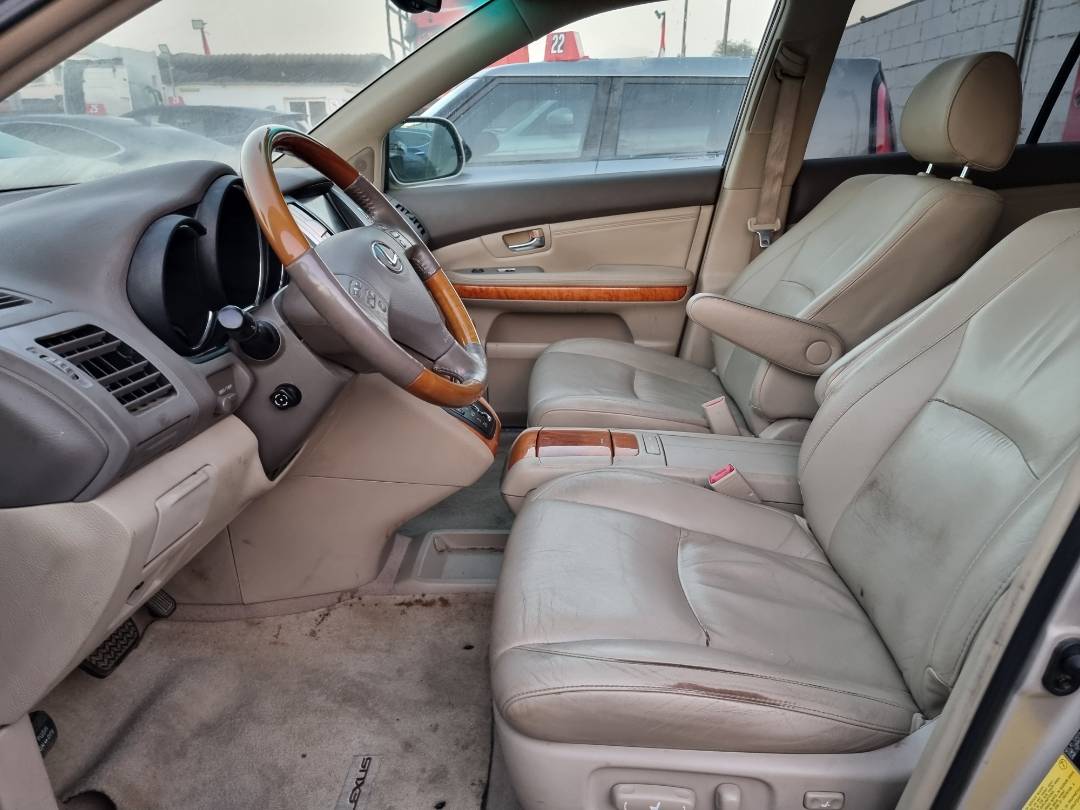2007 LEXUS RX 350 — 217722 Miles — Lot 214587 — Ind. 12 - Marhaba Auctions Used Cars - Image 8
