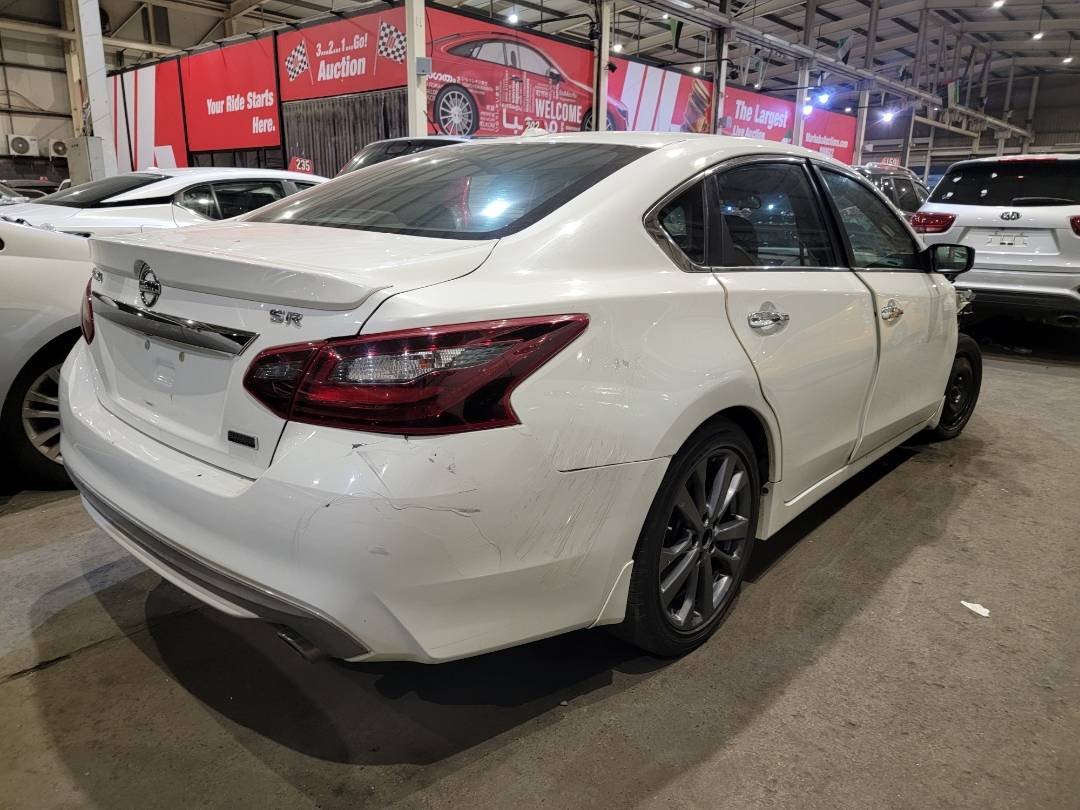 2018 NISSAN ALTIMA — 196854 Miles — Lot C198099 — Main - Marhaba Auctions Used Cars - Image 3