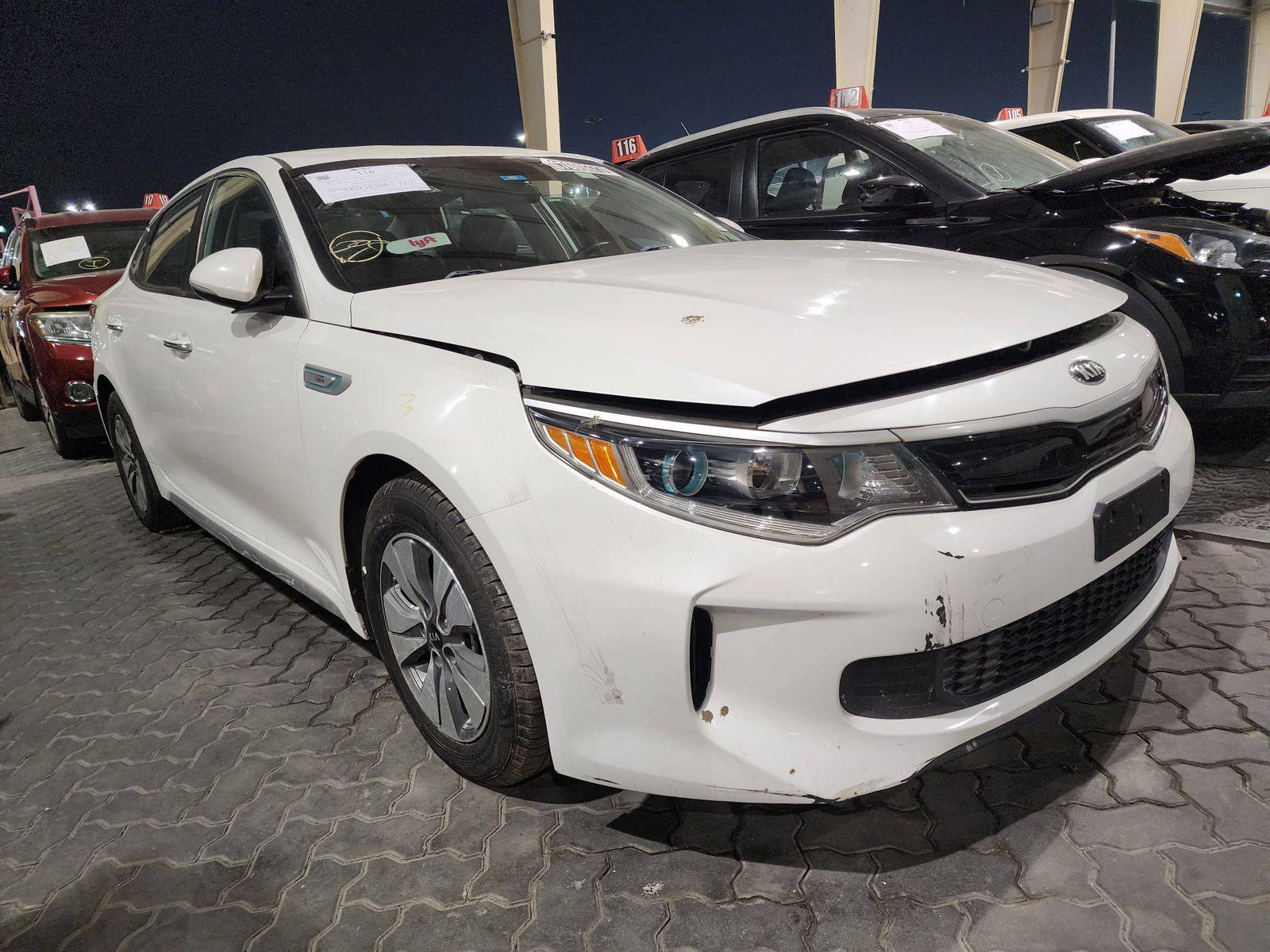 2017 KIA OPTIMA — 138304 Miles — Lot 67699373 — Souq - Marhaba Auctions Used Cars - Image 4