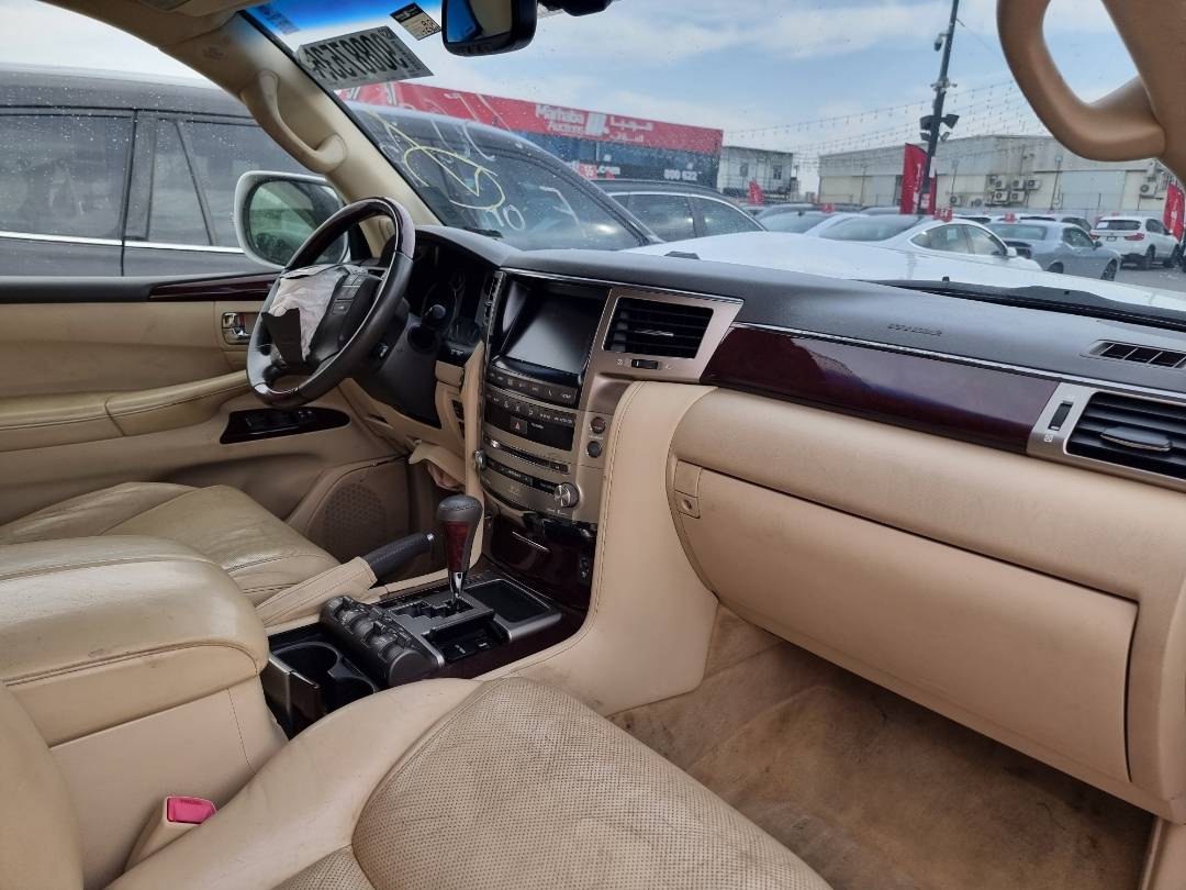 2014 LEXUS LX 570 — 175340 Miles — Lot 4150286 — Main - Marhaba Auctions Used Cars - Image 5