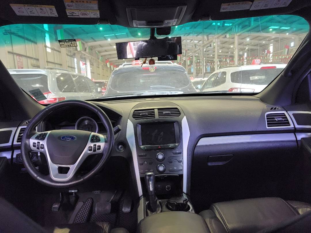 2015 FORD EXPLORER — 148877 KM — Lot B14550 — Main - Marhaba Auctions Used Cars - Image 8