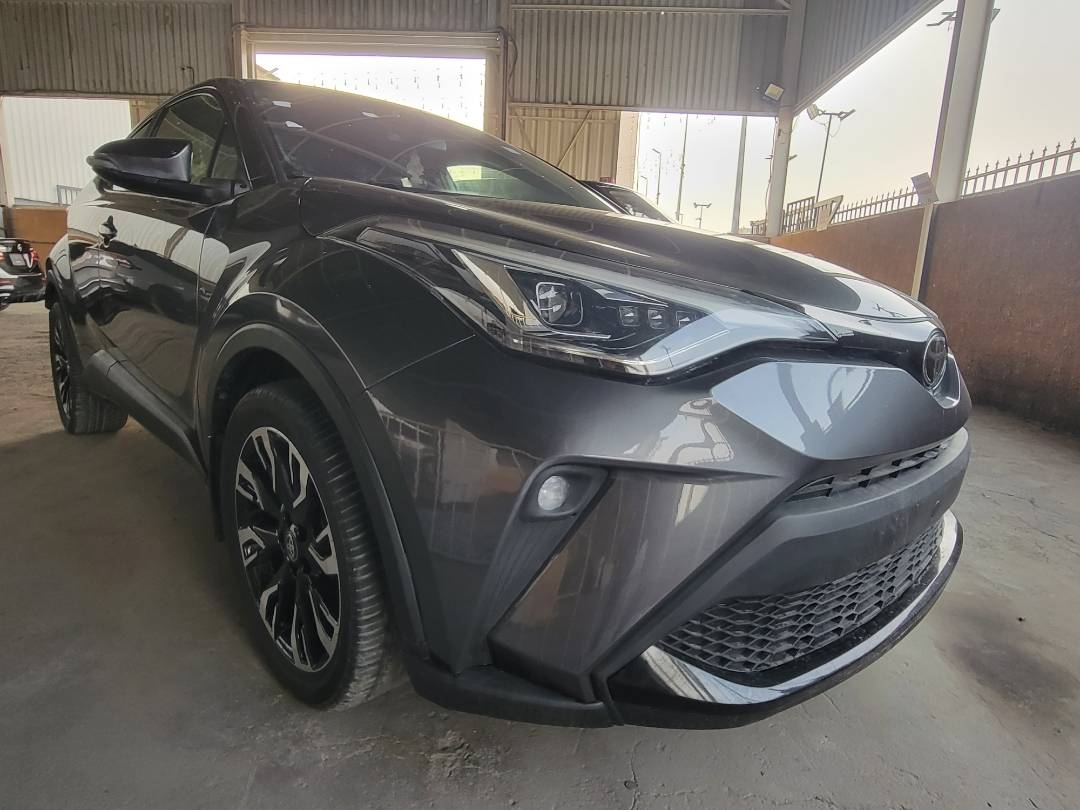 2021 TOYOTA C-HR — 48406 Miles — Lot 114317 — Main - Marhaba Auctions Used Cars - Image 4