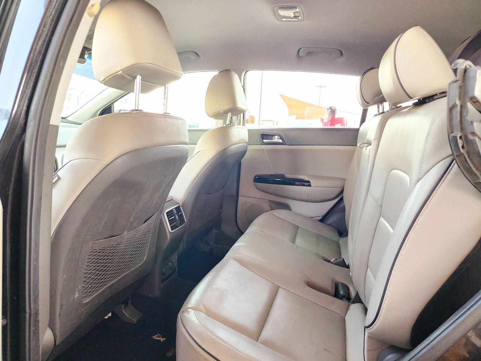 2018 KIA SPORTAGE — 117333 Miles — Lot J7324302 — Souq - Marhaba Auctions Used Cars - Image 6