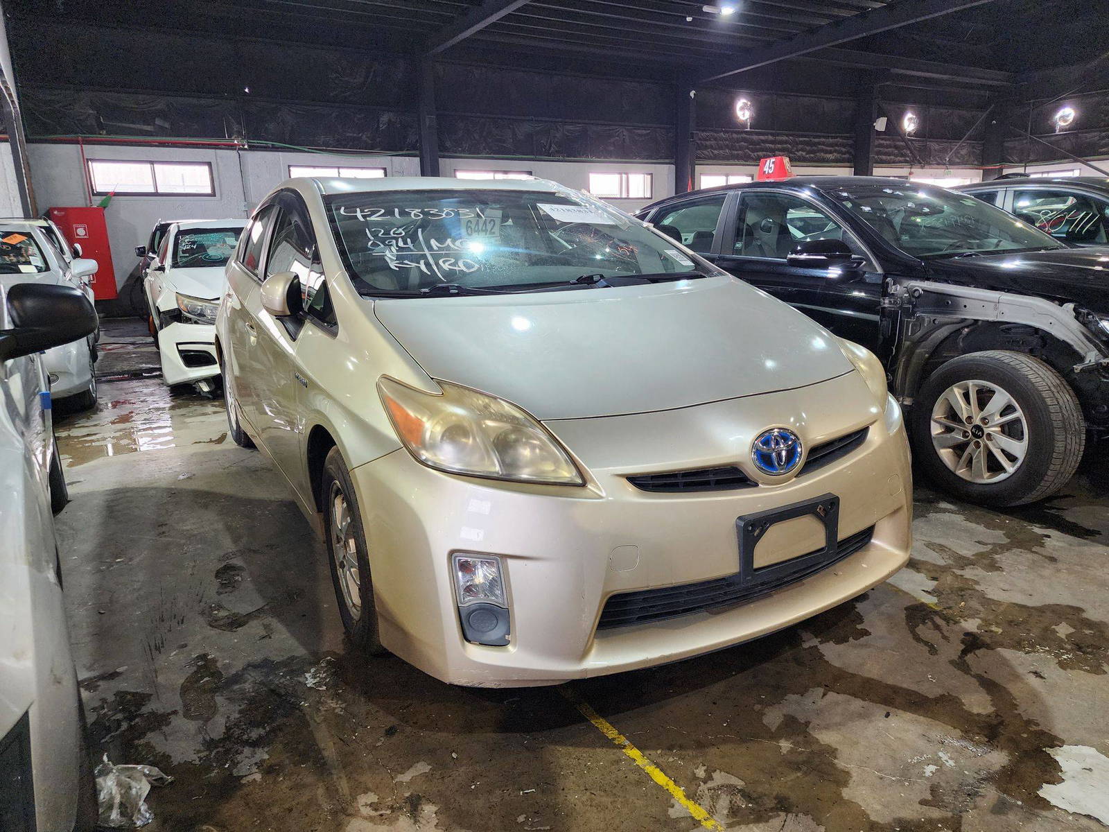 2010 TOYOTA PRIUS — 120094 Miles — Lot 212664 — Al Quoz - Marhaba Auctions Used Cars - Image 4