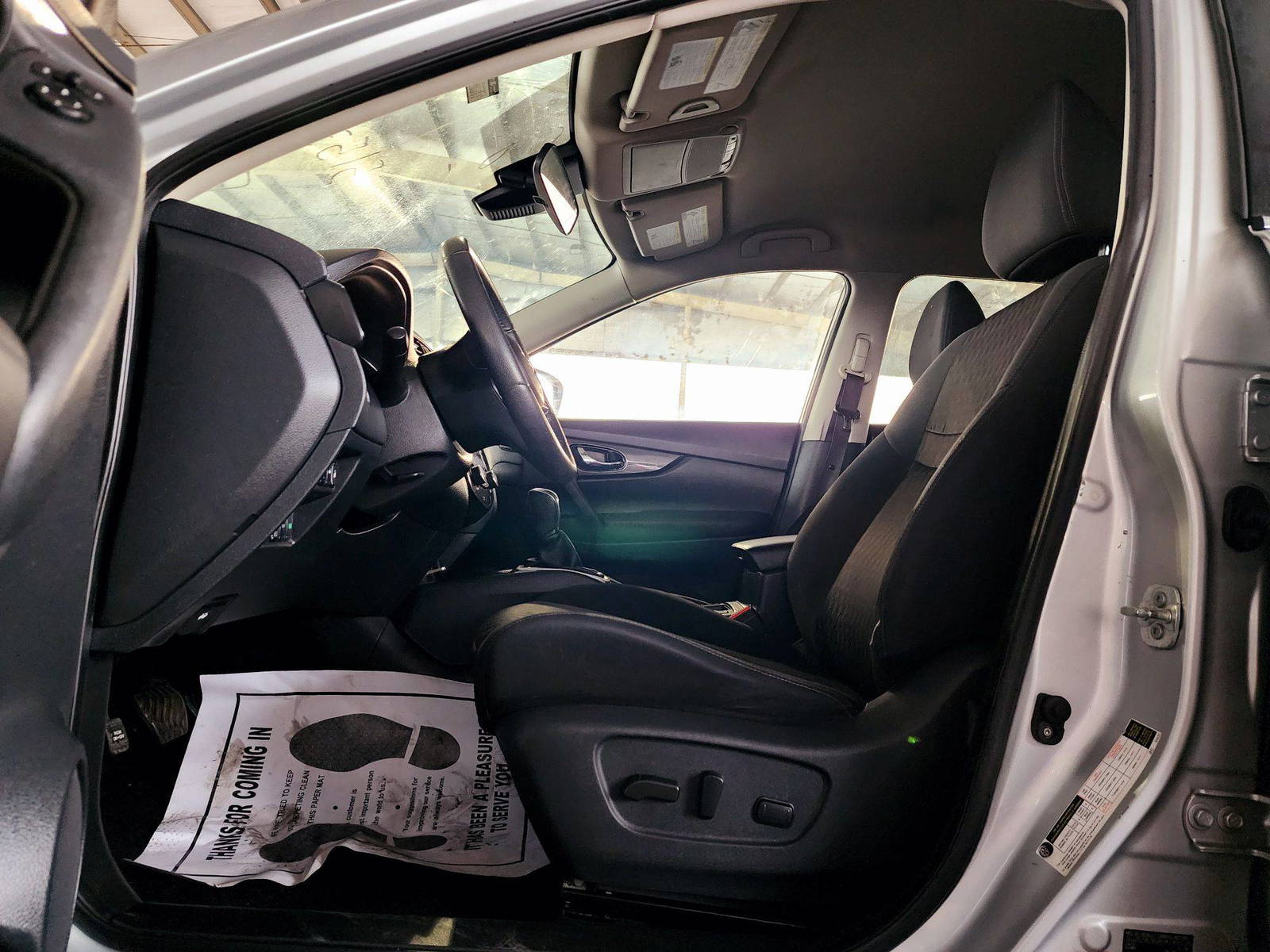 2019 NISSAN ROGUE — 140077 Miles — Lot KP515339 — Souq - Marhaba Auctions Used Cars - Image 8