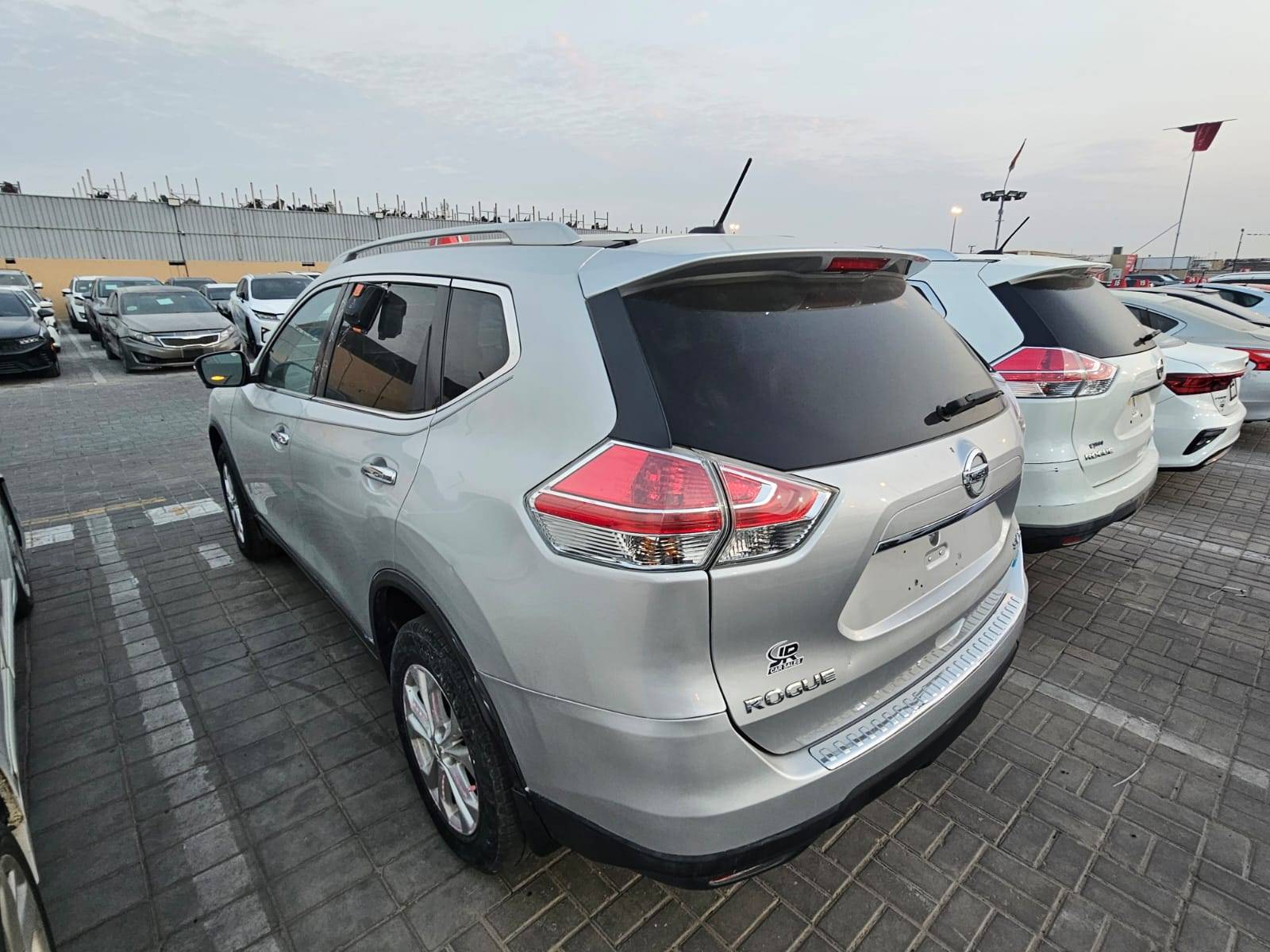 2014 NISSAN ROGUE — 152740 Miles — Lot V8EC785866 - Marhaba Auctions Used Cars - Image 6