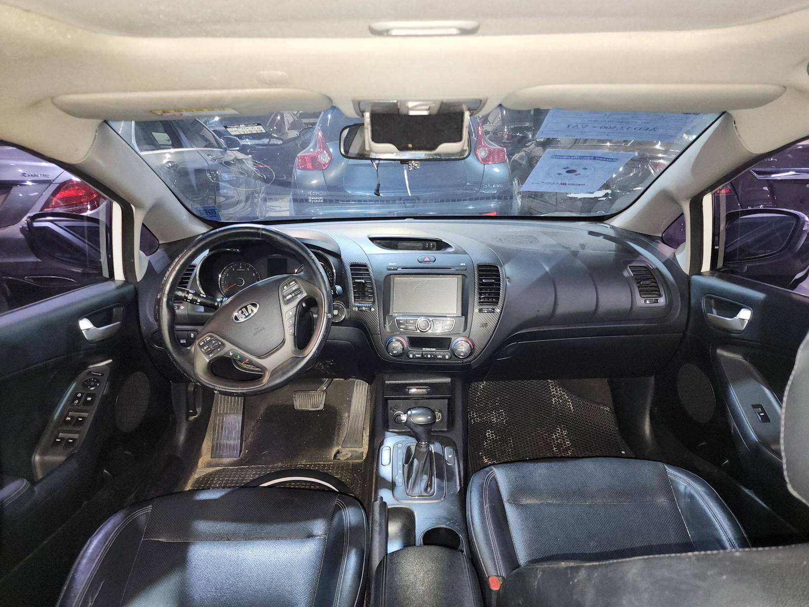 2014 KIA K3 — 171579 KM — Lot 218823 — Main - Marhaba Auctions Used Cars - Image 8