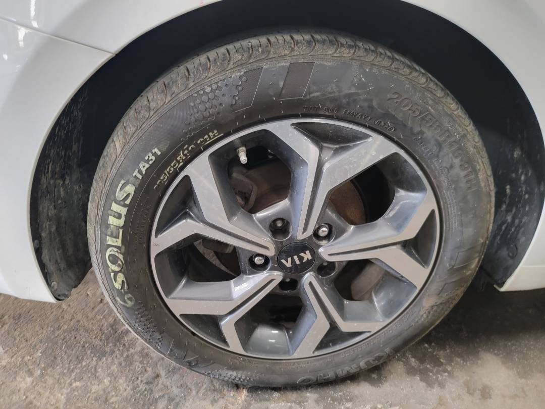 2020 KIA FORTE — 27987 Miles — Lot LE233015 — Main - Marhaba Auctions Used Cars - Image 4