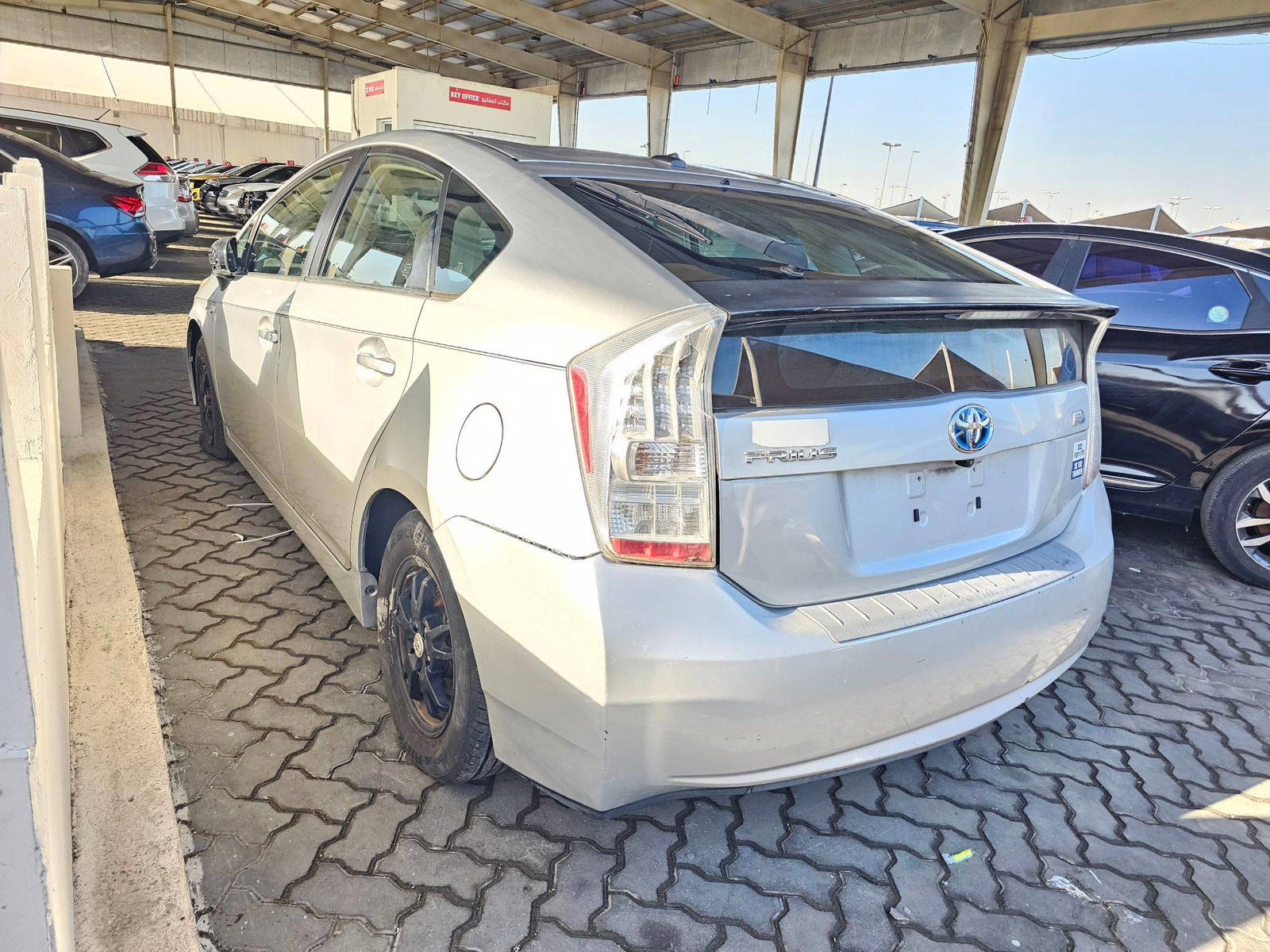 2010 TOYOTA PRIUS — 241852 Miles — Lot 1A0115636 — Souq - Marhaba Auctions Used Cars - Image 5