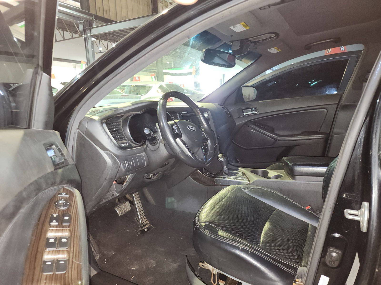 2013 KIA OPTIMA — 165517 KM — Lot 921618 — Al Quoz - Marhaba Auctions Used Cars - Image 9