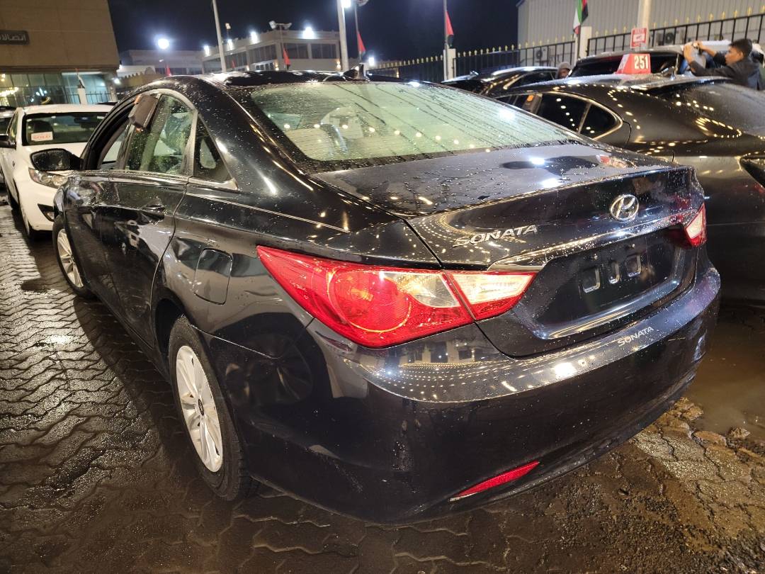 2013 HYUNDAI SONATA — 155874 Miles — Lot H778175 - Marhaba Auctions Used Cars - Image 3