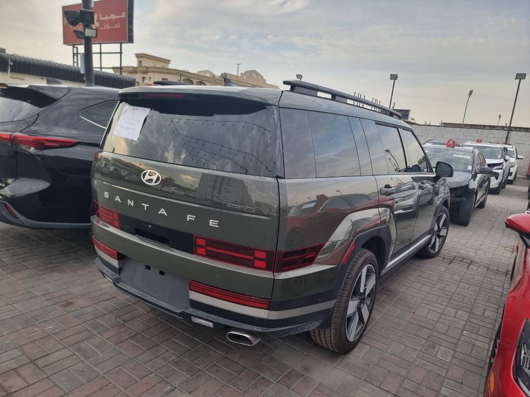 HYUNDAI SANTA FE LIMITED 2024 - Marhaba Auction Used Cars - Image 12