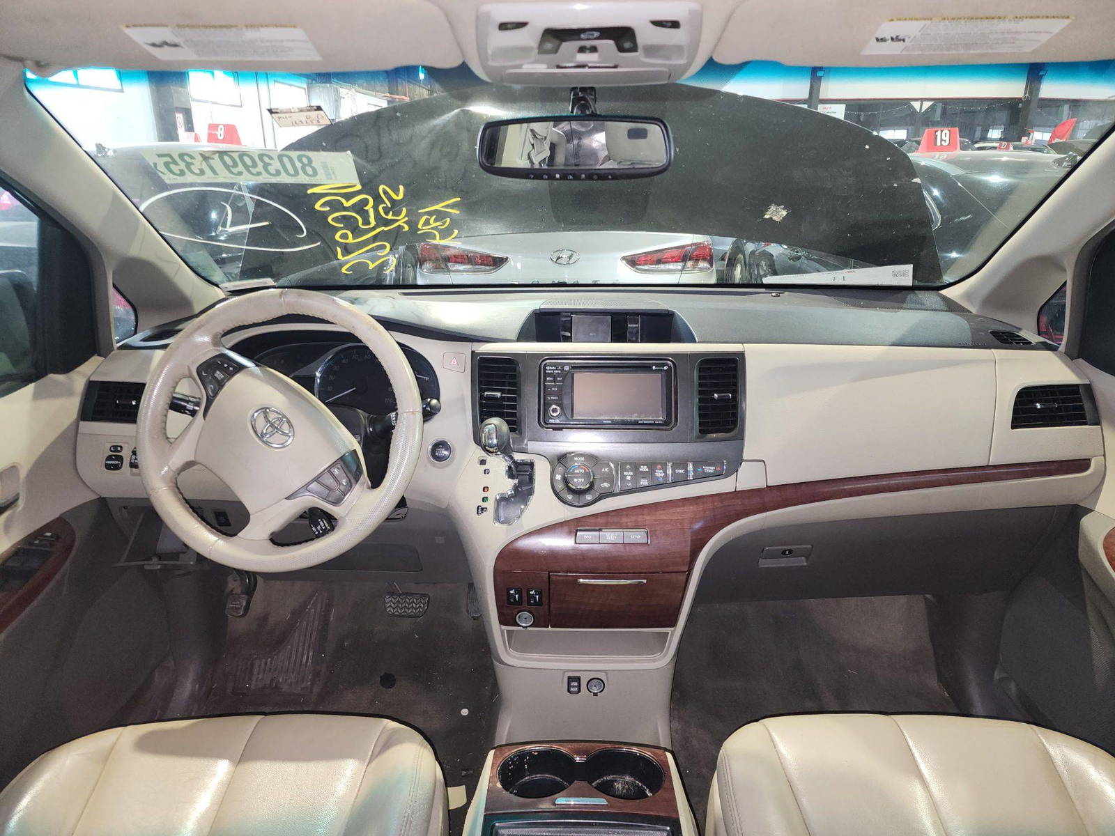 TOYOTA SIENNA 2013 - Marhaba Auction Used Cars - Image 8