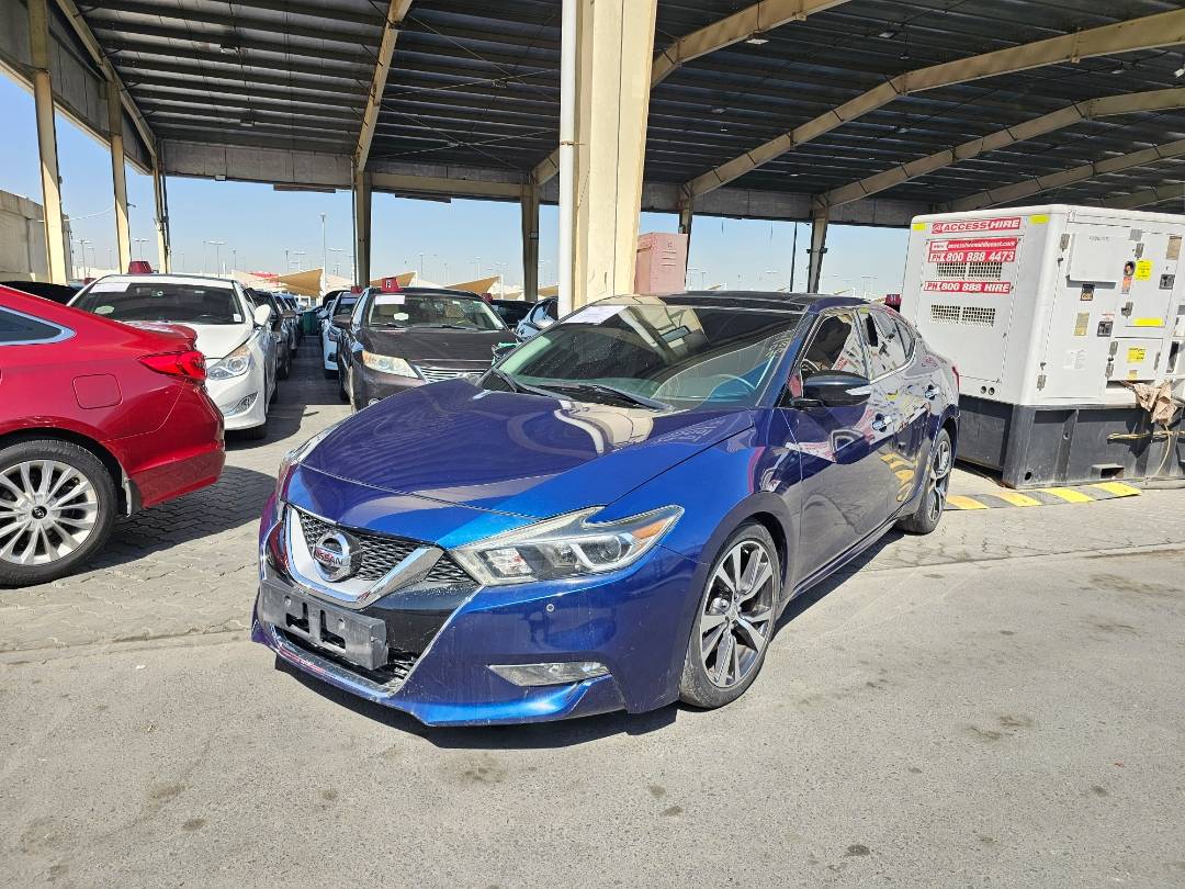 NISSAN MAXIMA