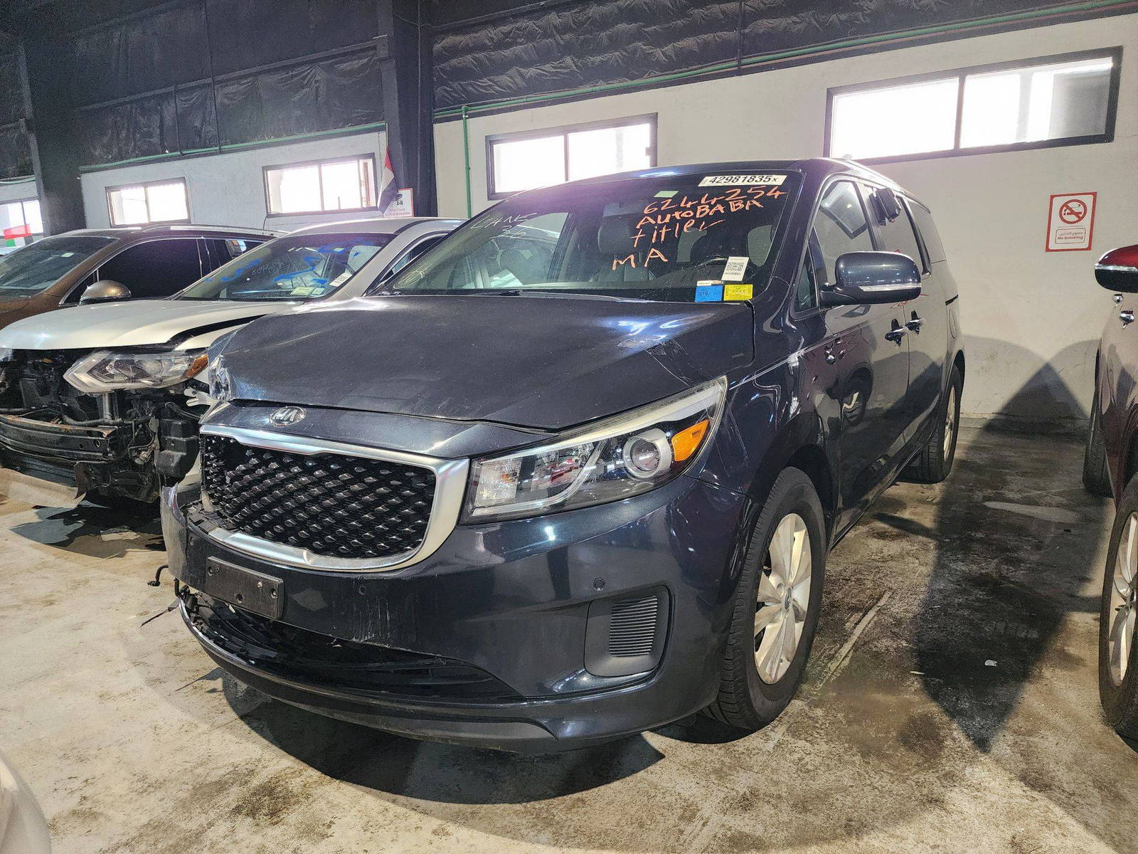2017 KIA SEDONA — 153505 Miles — Lot 214587 — UMM RAMOOL - Marhaba Auctions Used Cars - Image 3