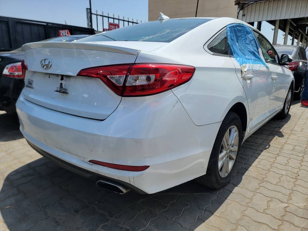 2015 HYUNDAI SONATA — 173515 Miles — Lot 70319713 - Marhaba Auctions Used Cars - Image 3