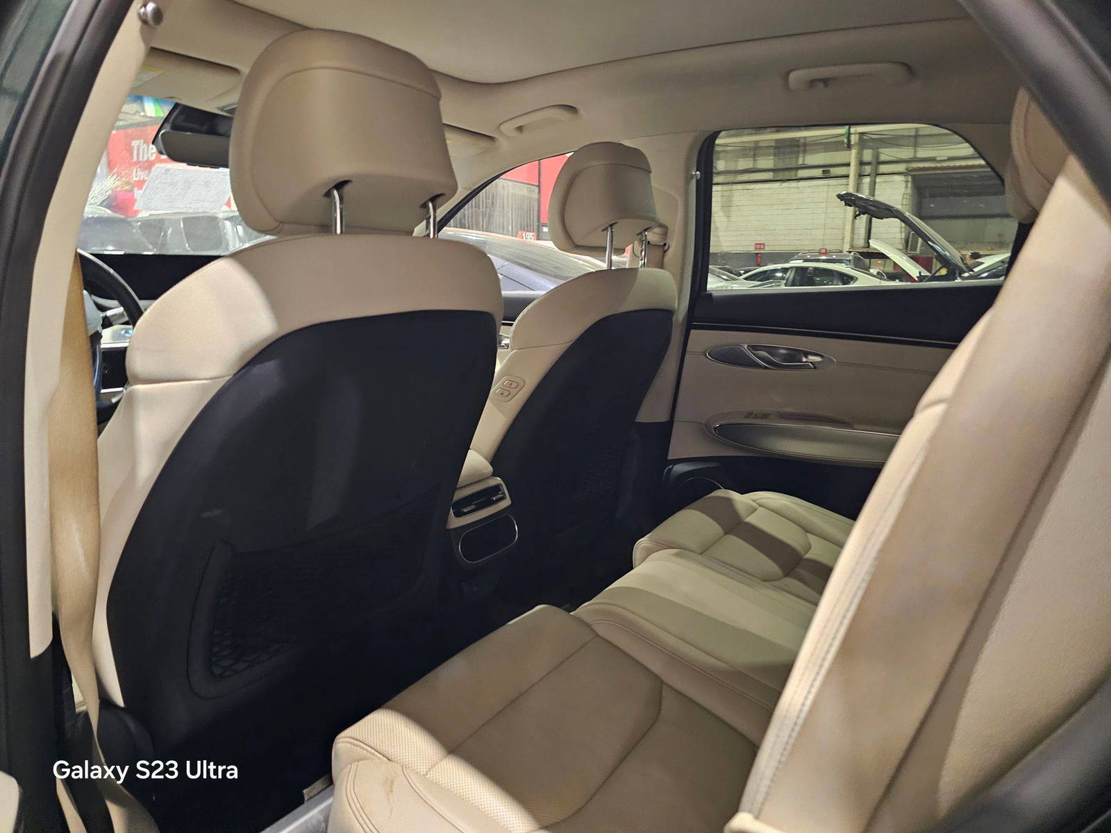 GENESIS GV70 2022 - Marhaba Auction Used Cars - Image 7