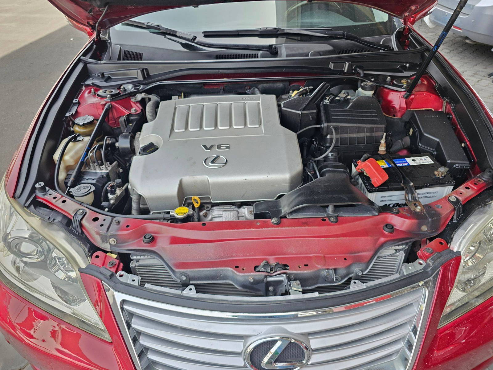 2012 LEXUS ES 350 — 107189 Miles — Lot C2499347 — Souq - Marhaba Auctions Used Cars - Image 12