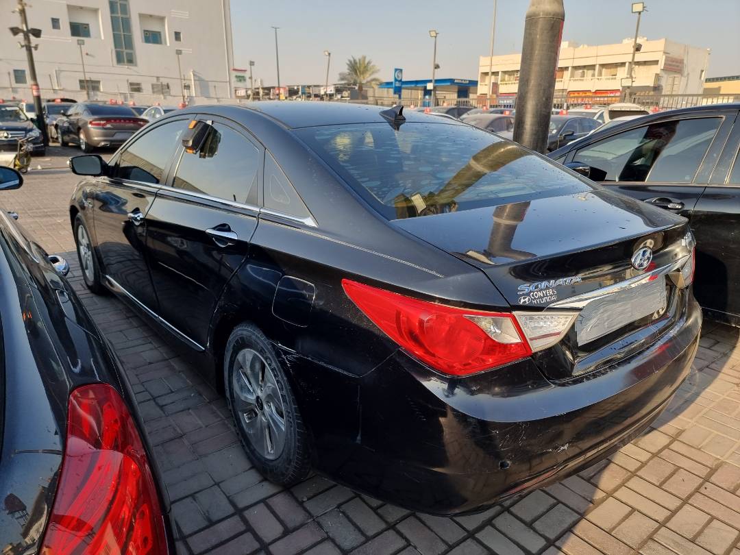 2012 HYUNDAI SONATA — 201424 Miles — Lot 019127 — Ind. 12 - Marhaba Auctions Used Cars - Image 4