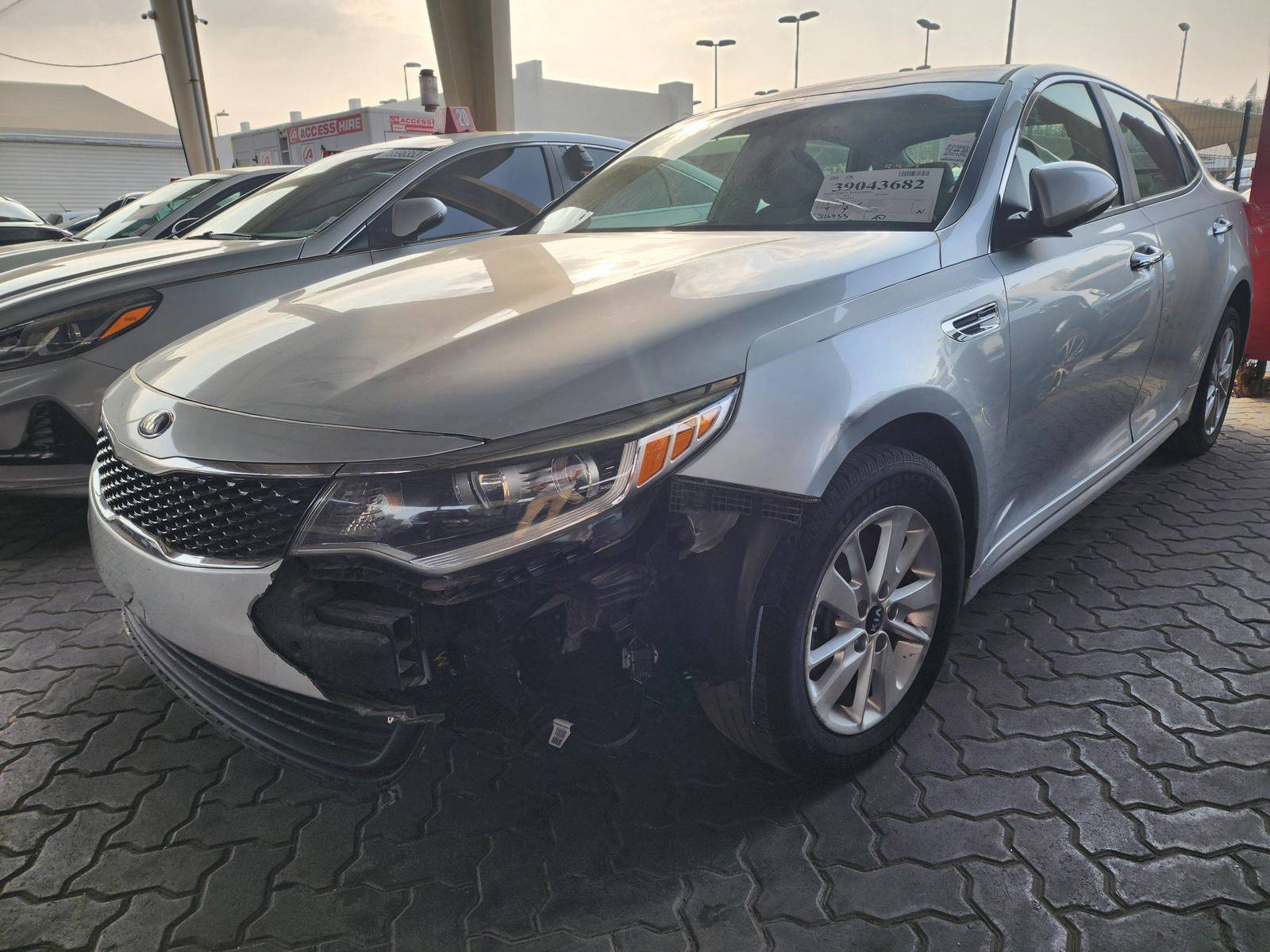 2016 KIA OPTIMA — 216433 Miles — Lot 39043682 — Souq - Marhaba Auctions Used Cars - Image 5
