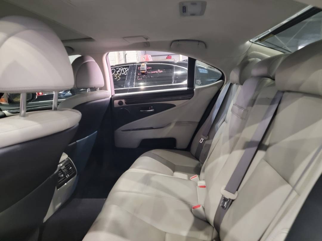 2014 LEXUS LS 460 — 104276 Miles — Lot E5130507 — Main - Marhaba Auctions Used Cars - Image 7