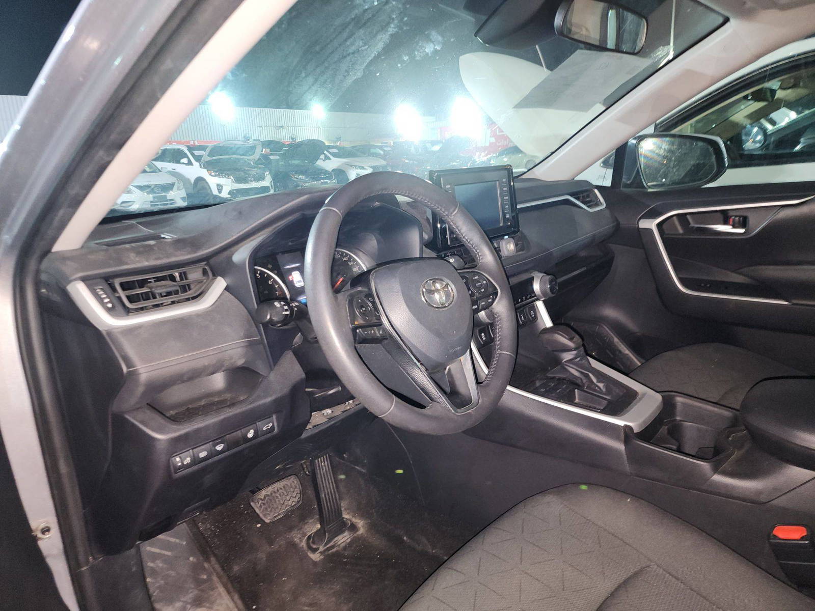2021 TOYOTA RAV4 — 91711 Miles — Lot MC094895 — Al Sajaa - Marhaba Auctions Used Cars - Image 16