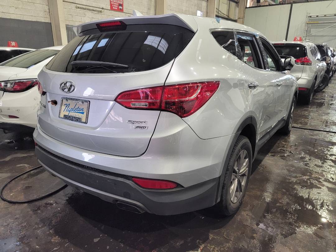 HYUNDAI SANTA FE SPORT 2015 - Marhaba Auction Used Cars - Image 4