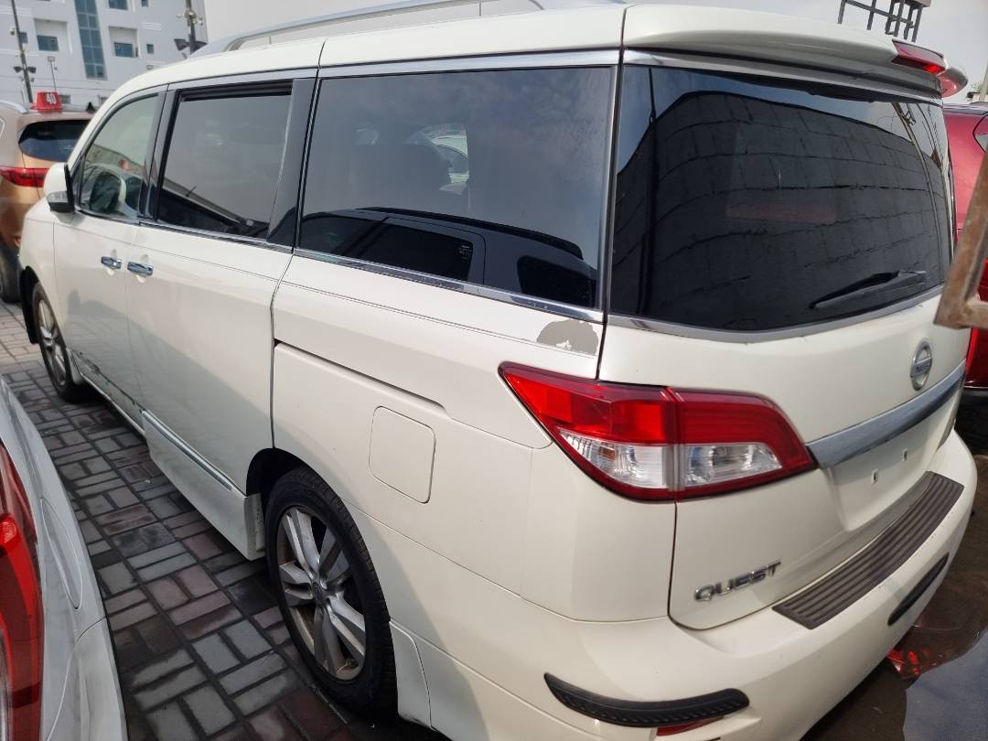 2011 NISSAN QUEST — 197264 Miles — Lot 6037 — Ind. 12 - Marhaba Auctions Used Cars - Image 4