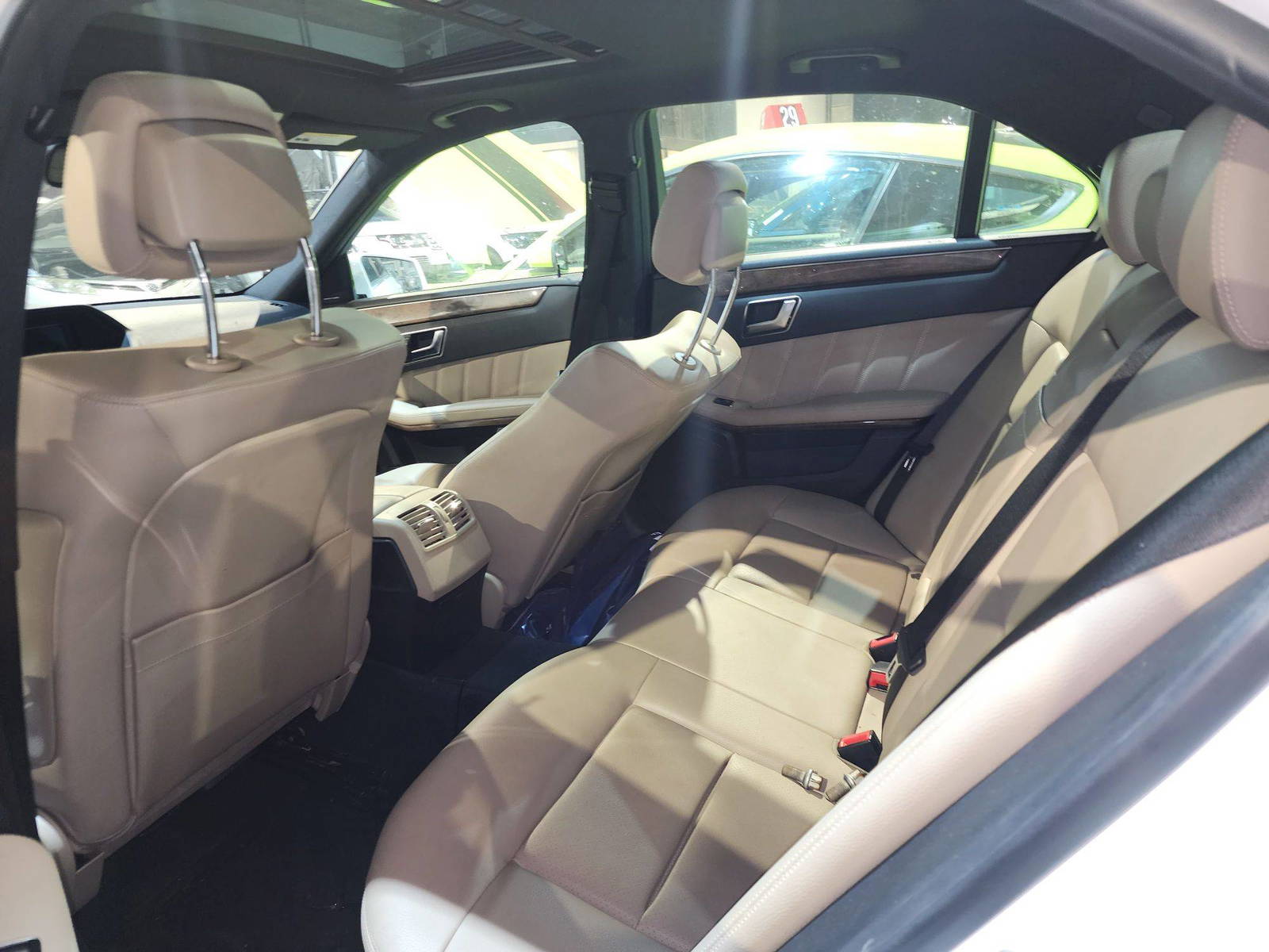 2013 MERCEDES BENZ E 350 — 144251 Miles — Lot 68728535 — Al Quoz - Marhaba Auctions Used Cars - Image 8