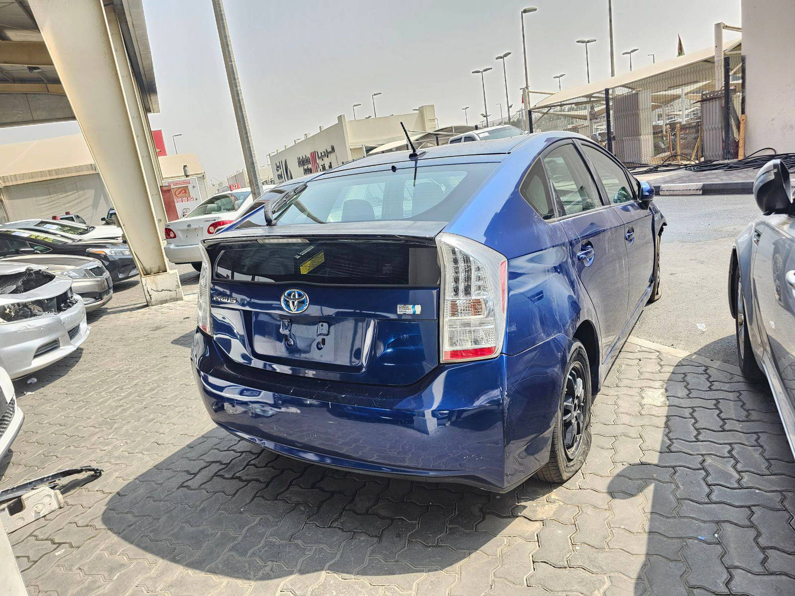 2010 TOYOTA PRIUS — 279453 Miles — Lot 0A5171568 — Souq - Marhaba Auctions Used Cars - Image 3