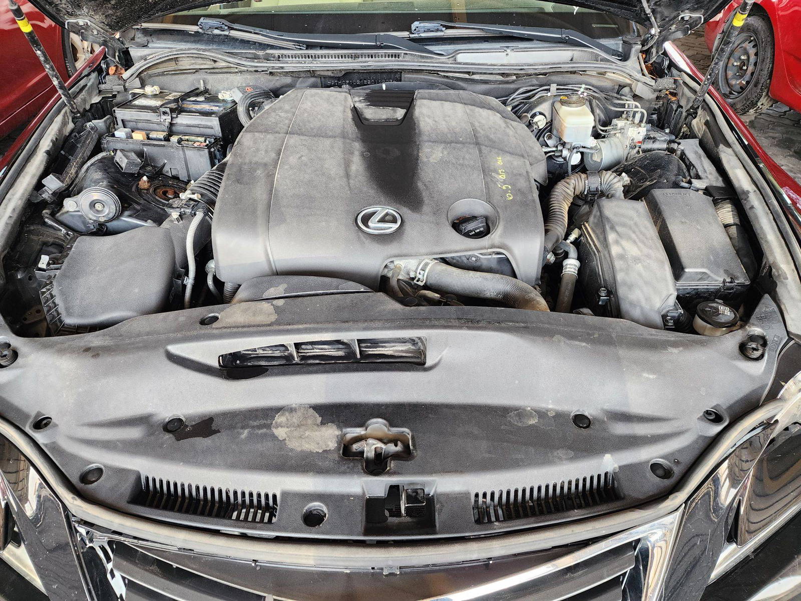 2014 LEXUS IS 250 — 175698 Miles — Lot 24E5011203 — Souq - Marhaba Auctions Used Cars - Image 12