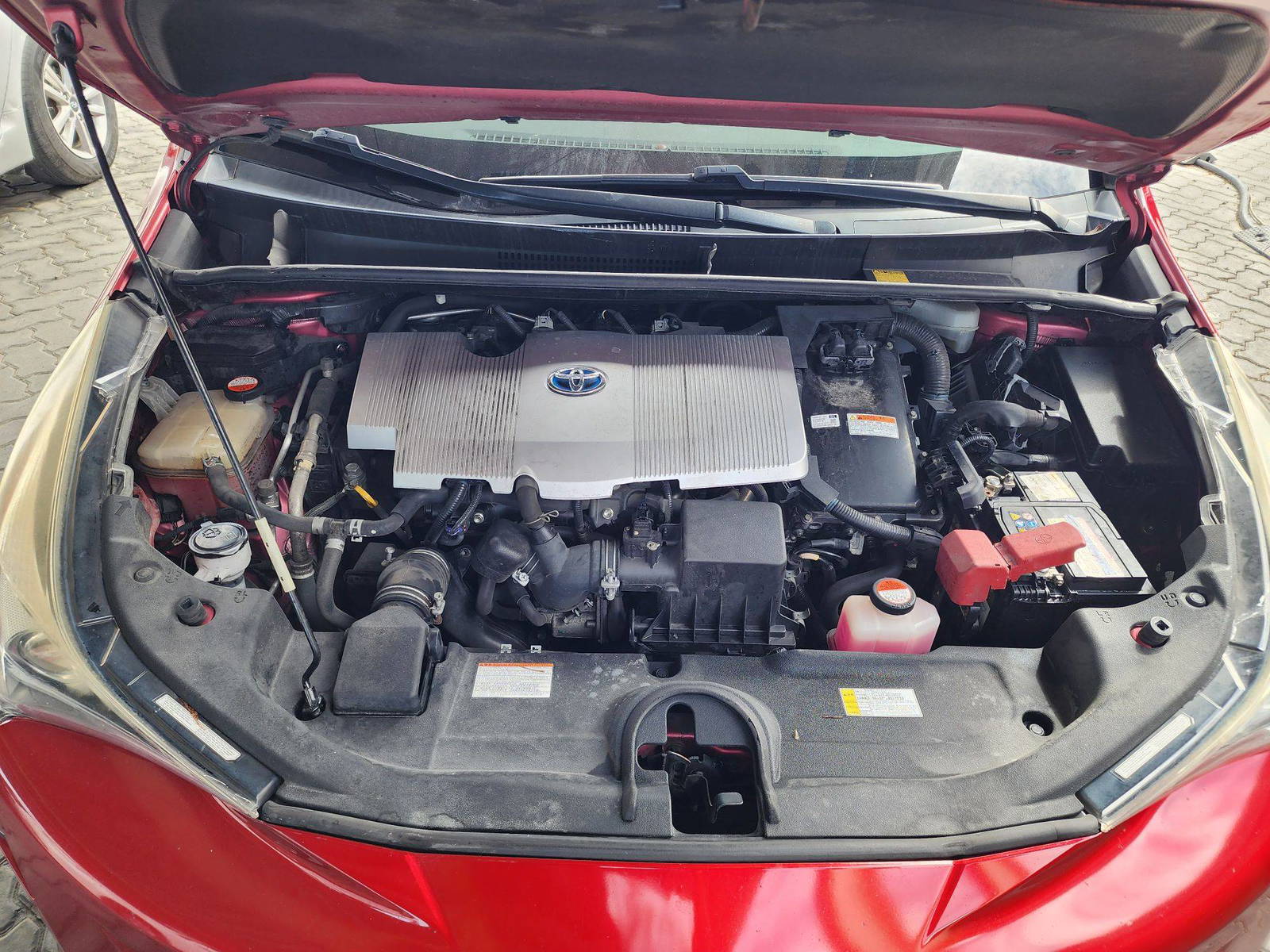 2016 TOYOTA PRIUS — 200825 Miles — Lot 37831635 - Marhaba Auctions Used Cars - Image 10