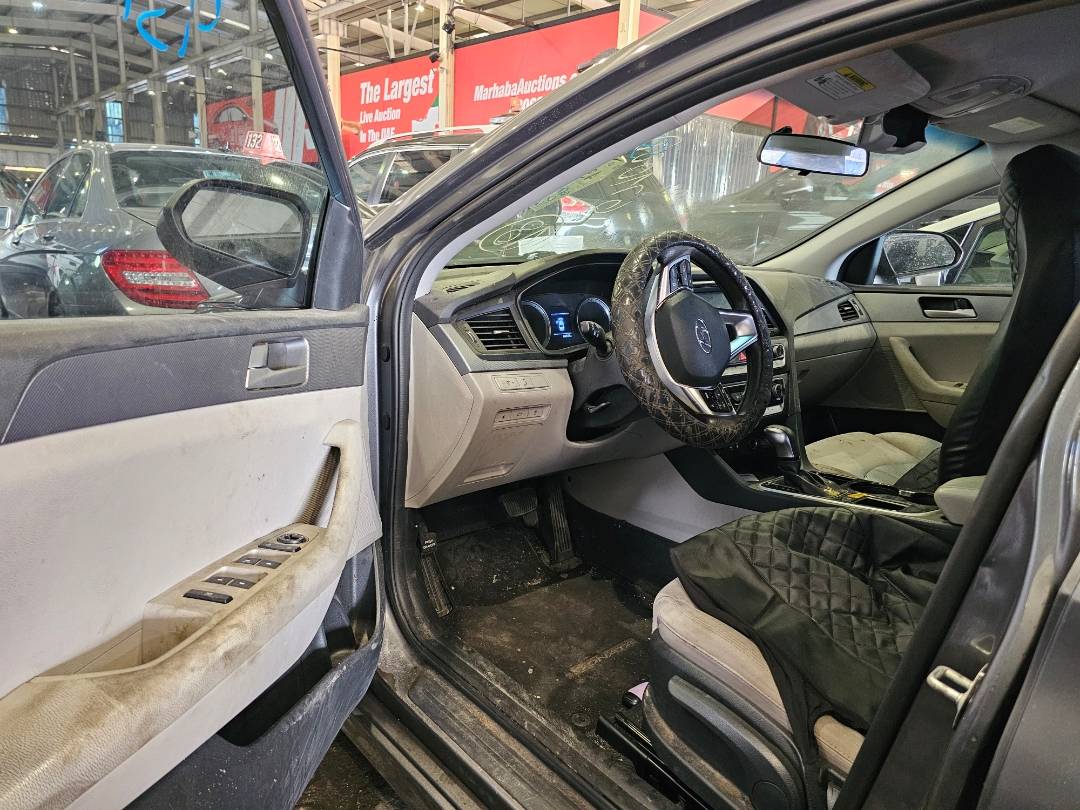 2018 HYUNDAI SONATA — 162517 Miles — Lot 43144526 — Souq - Marhaba Auctions Used Cars - Image 8